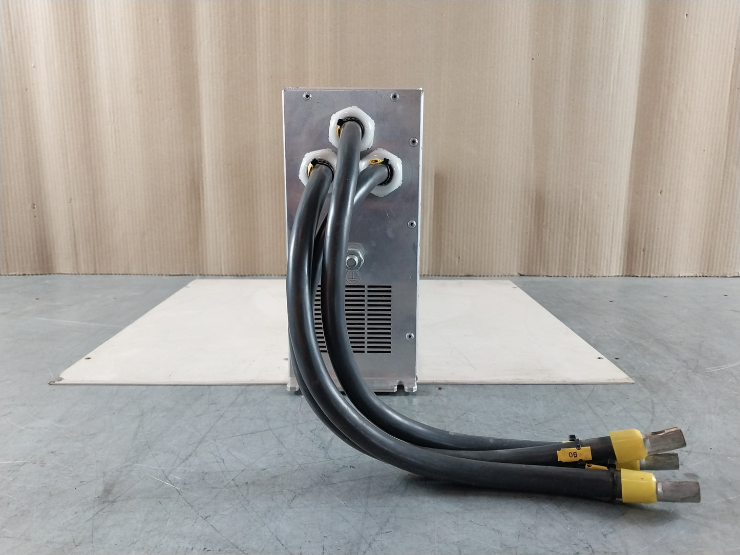 SCHAFFNER FN258L-250-07 DRIVER CONVERTER 480/275V 50/60Hz