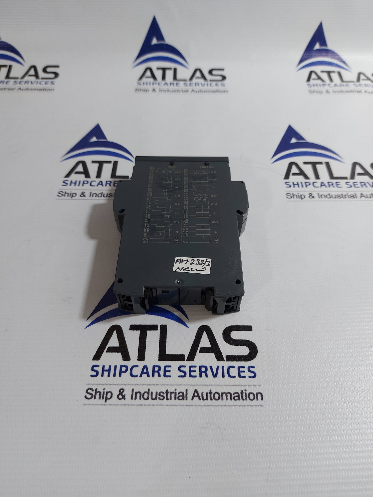 SCHLEICHER NGM 1600 MULTI-FUNCATION MULTI-RANGE TIMER RELAY R2.065.0049.0