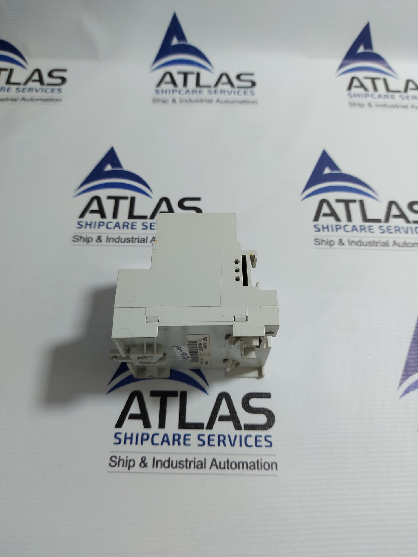 SCHNEIDER ELECTRIC 33681 TIME DELAY RELAY FOR MN/UVR 100/130V AC/DC
