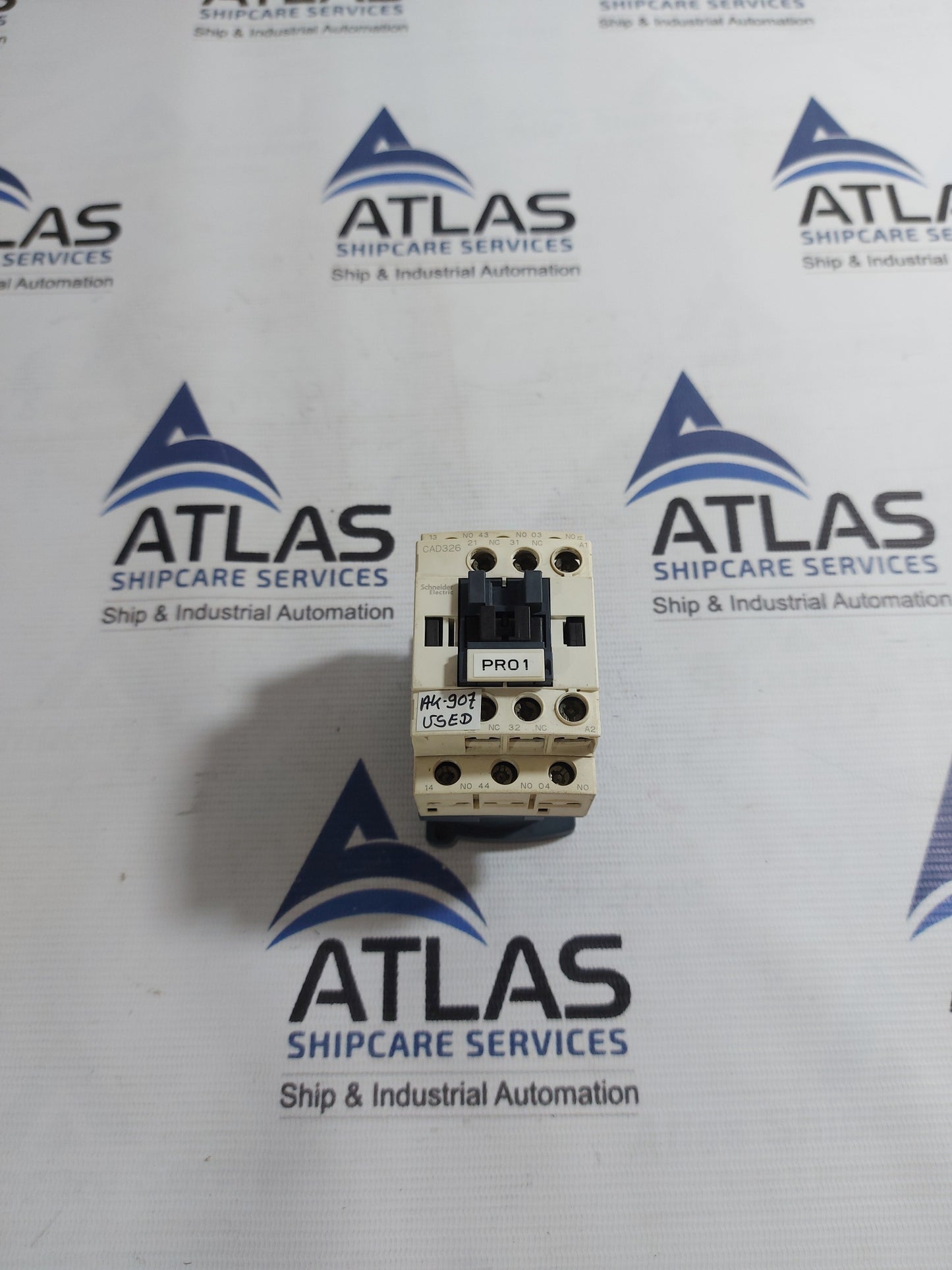 SCHNEIDER ELECTRIC CAD326 CONTROL RELAY 10A 690V 50/60Hz