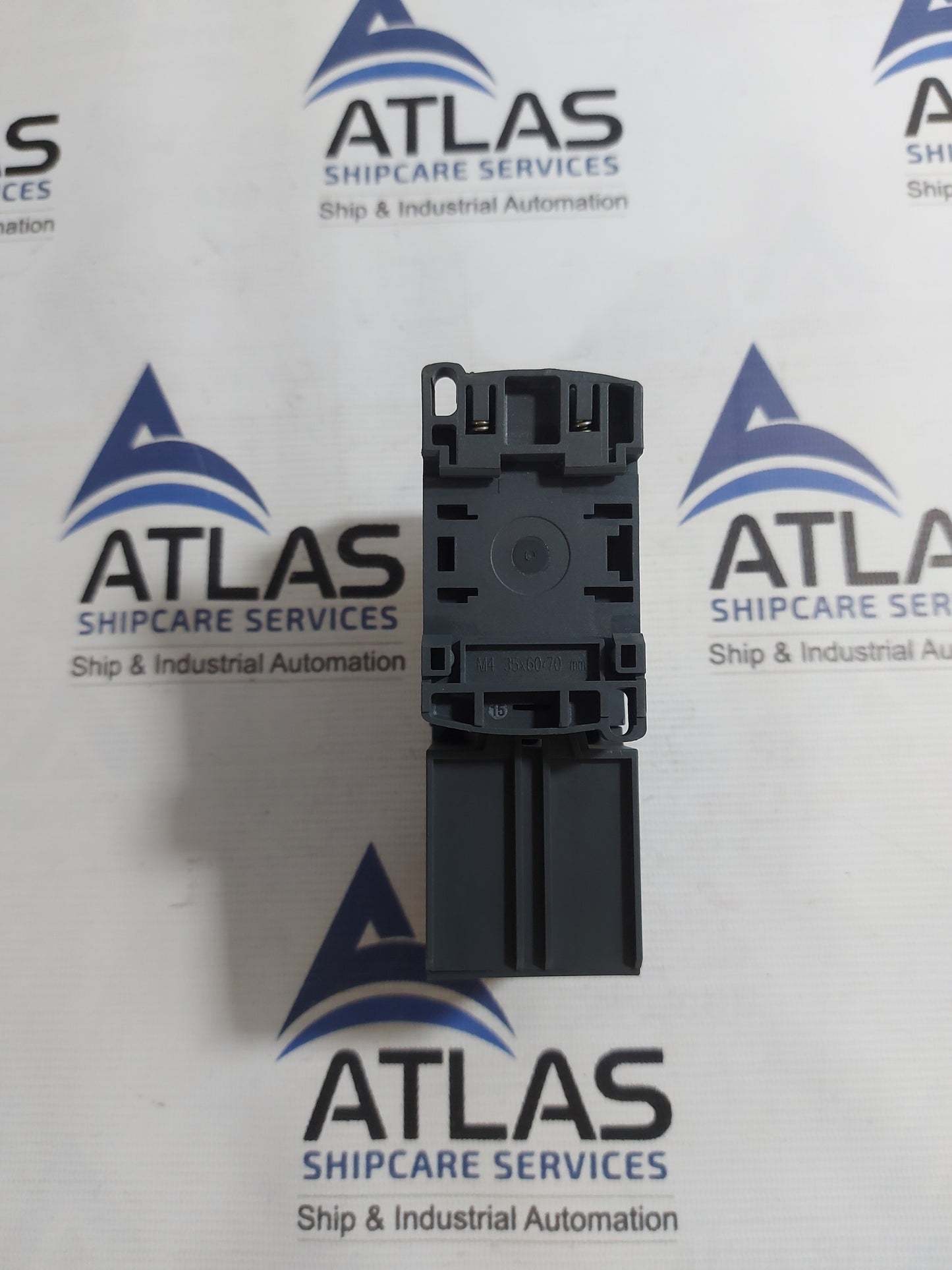 SCHNEIDER ELECTRIC LC1D09 25A CONTACTOR WITH LR3D 076 OVERLOAD RELAY
