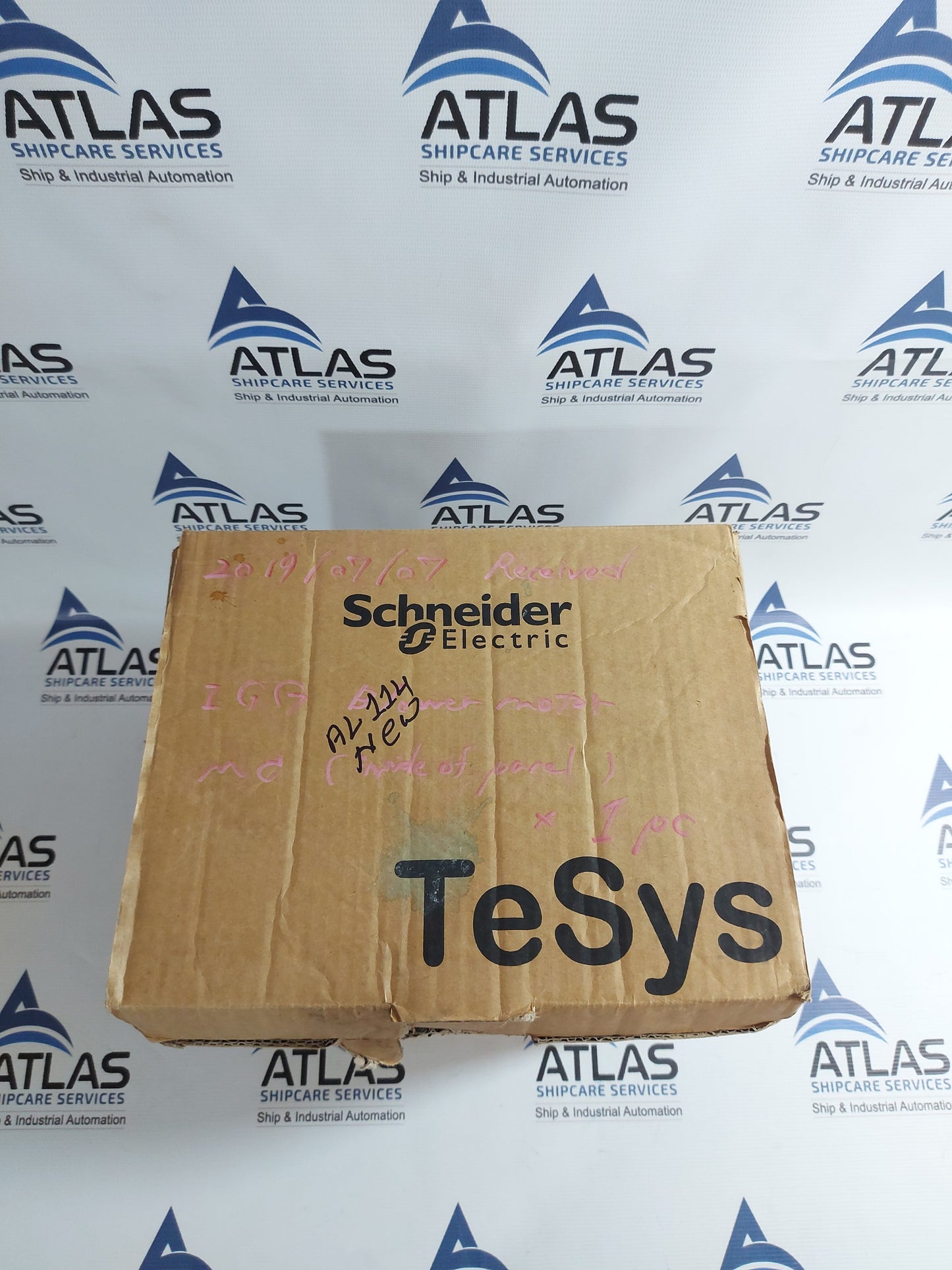 SCHNEIDER ELECTRIC LC1F330 CONTACTOR 400A 1000V~
