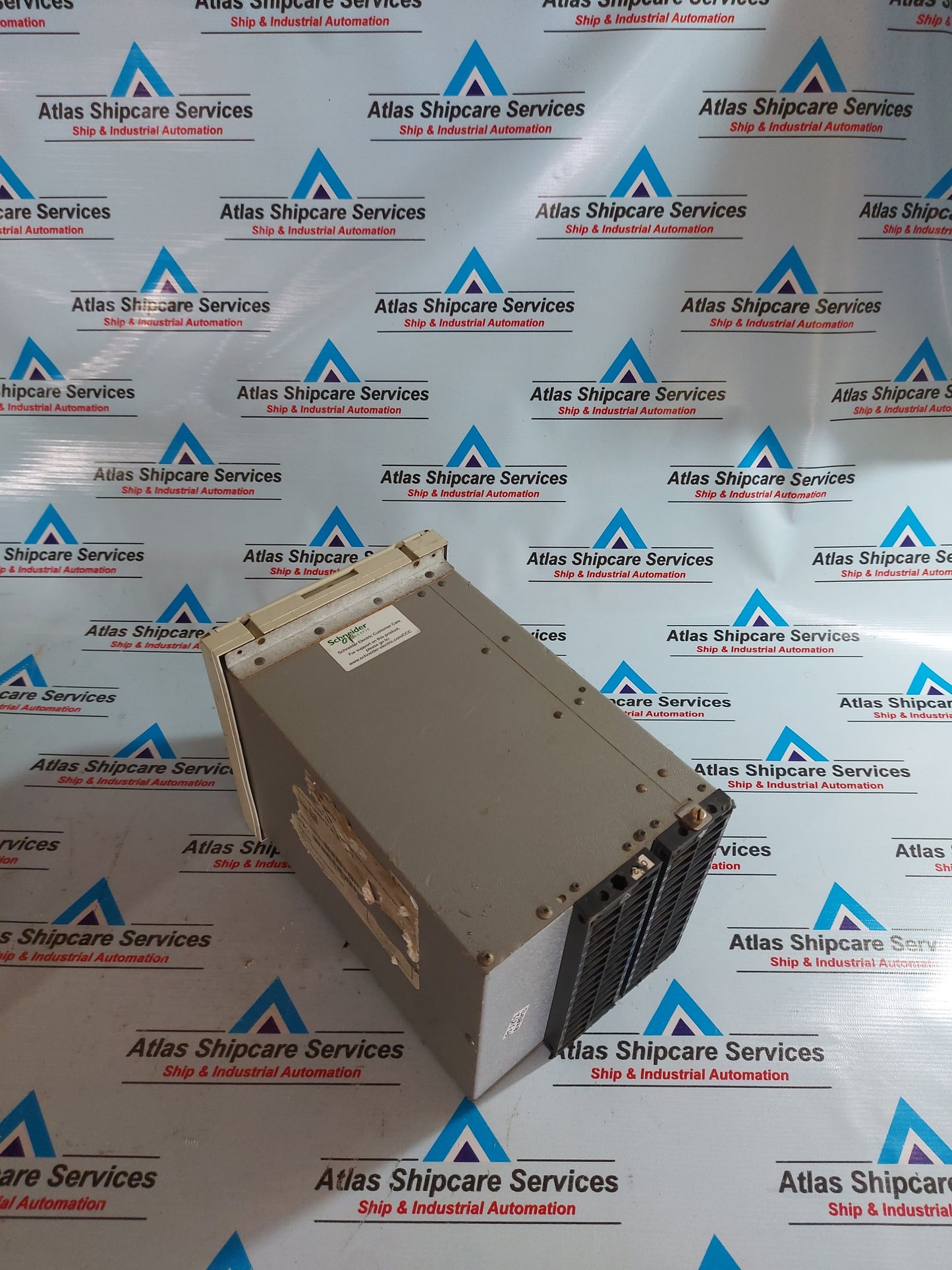 SCHNEIDER ELECTRIC MICOM P220 MOTOR AND OVERCURRENT PROTECTION RELAY P220C00V31210BA