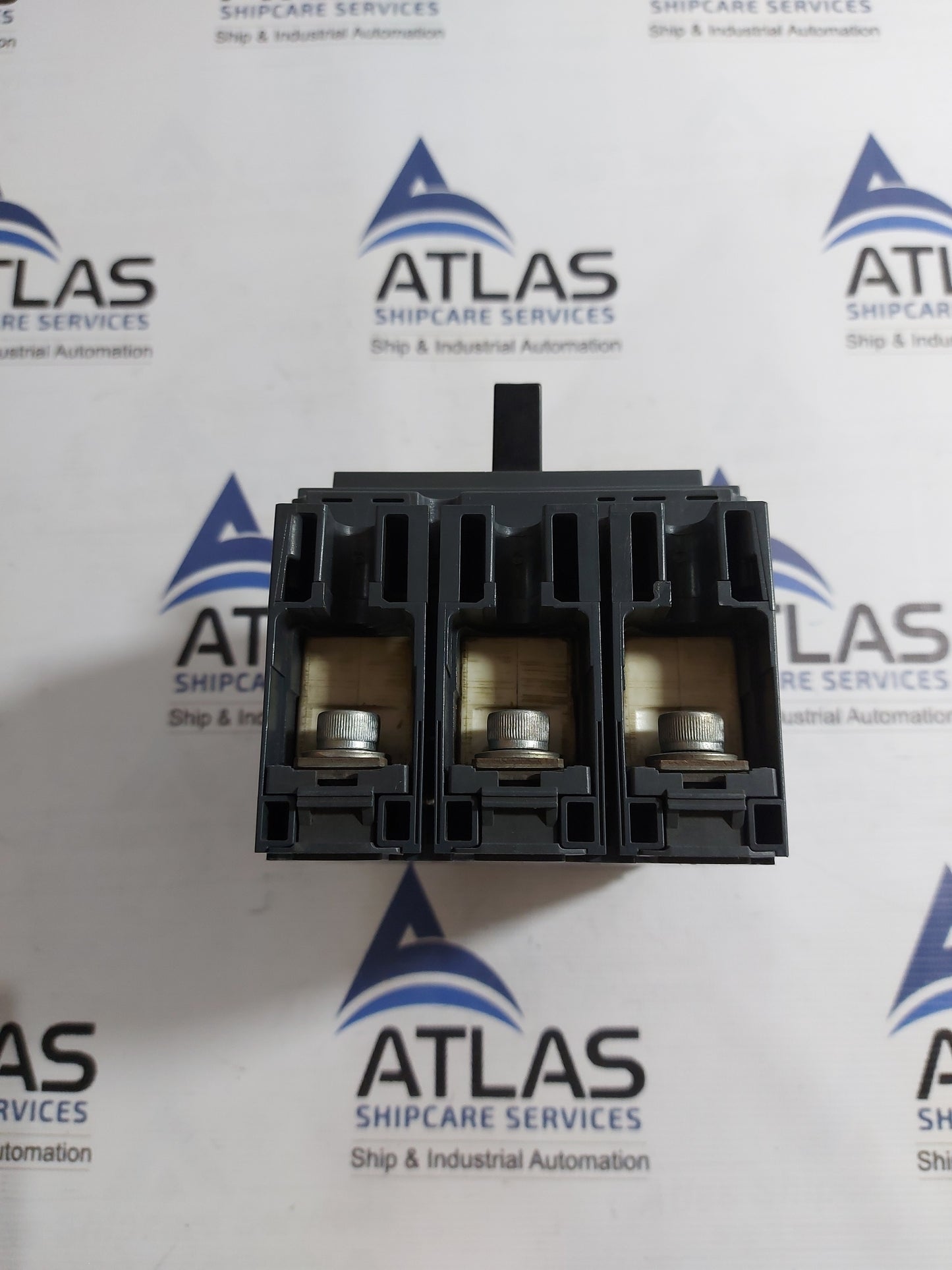 SCHNEIDER ELECTRIC NSX 160N COMPACT CIRCUIT BREAKER 800V 50/60Hz