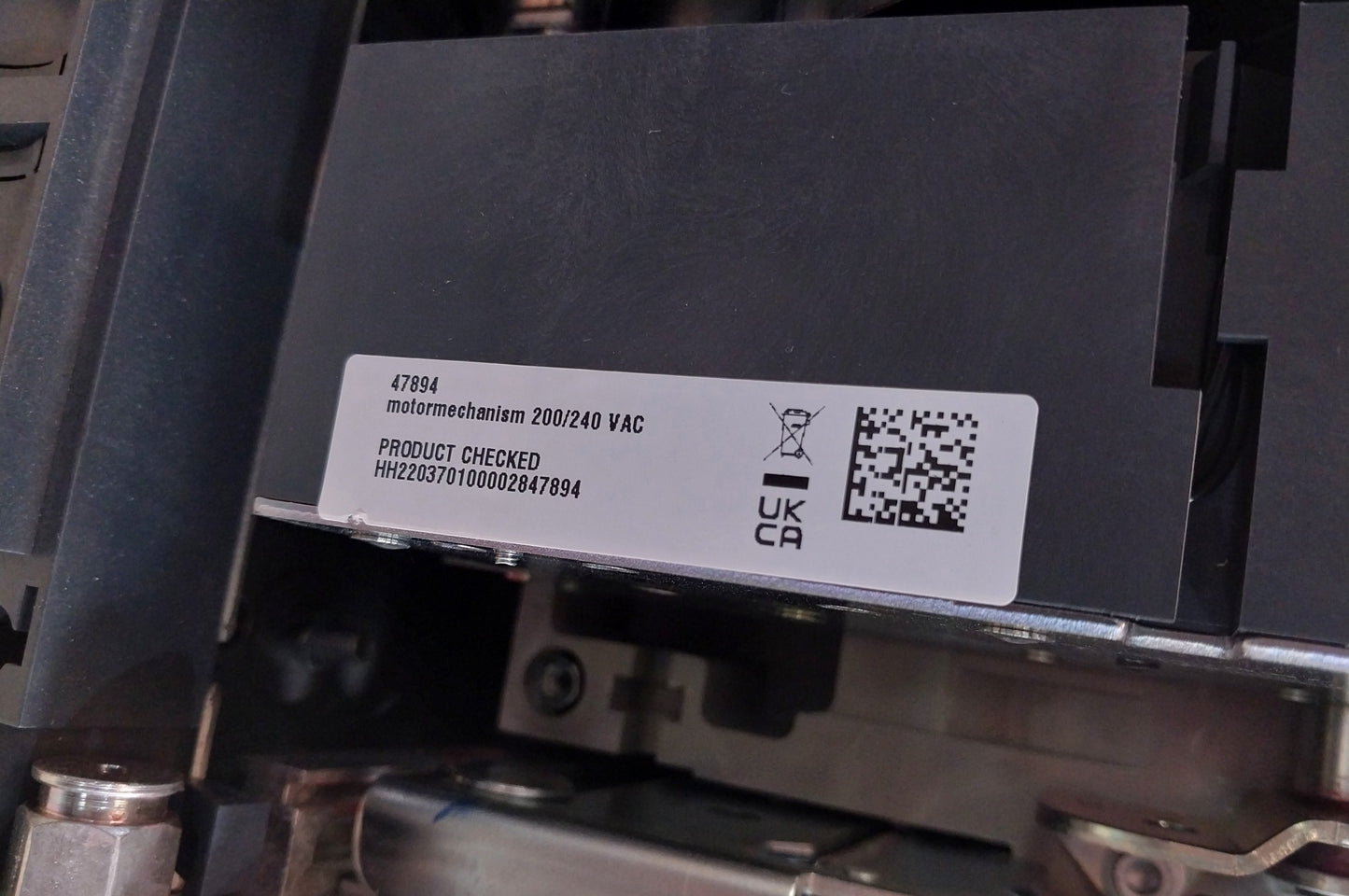 SCHNEIDER ELECTRIC NW08 H1 MASTERPACT CIRCUIT BREAKER 800A 3 POLE