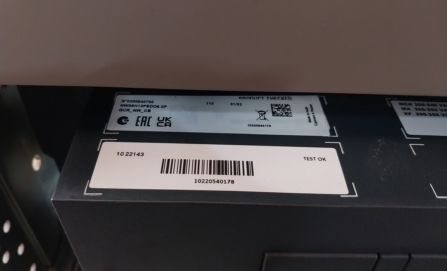 SCHNEIDER ELECTRIC NW08 H1 MASTERPACT CIRCUIT BREAKER 800A 3 POLE