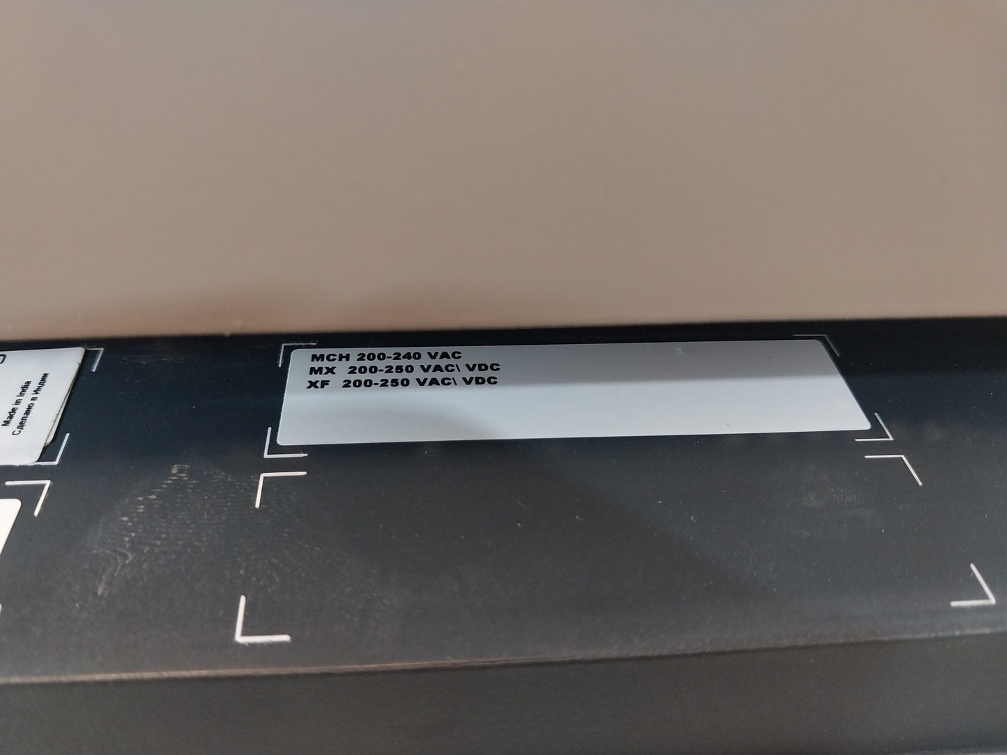SCHNEIDER ELECTRIC NW08 H1 MASTERPACT CIRCUIT BREAKER 800A 3 POLE