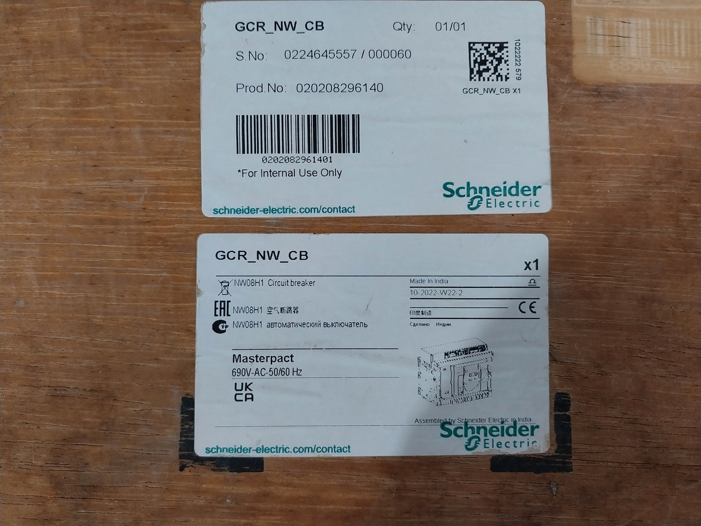 SCHNEIDER ELECTRIC NW08 H1 MASTERPACT CIRCUIT BREAKER 800A 4 POLE