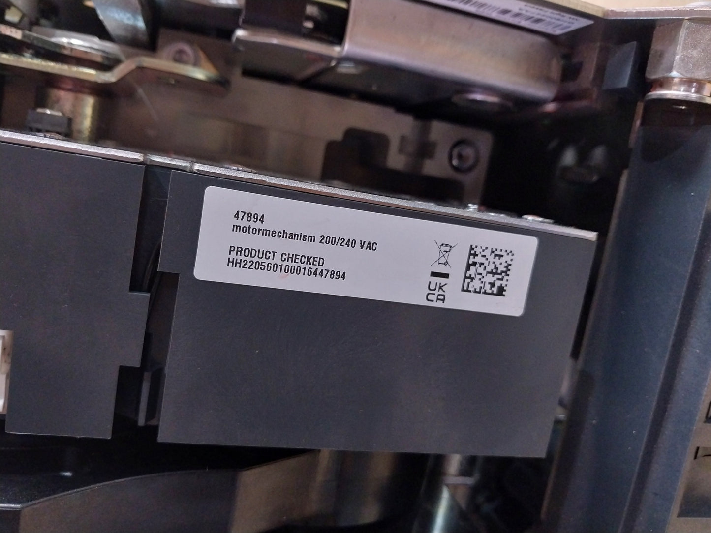 SCHNEIDER ELECTRIC NW08 H1 MASTERPACT CIRCUIT BREAKER 800A 4 POLE