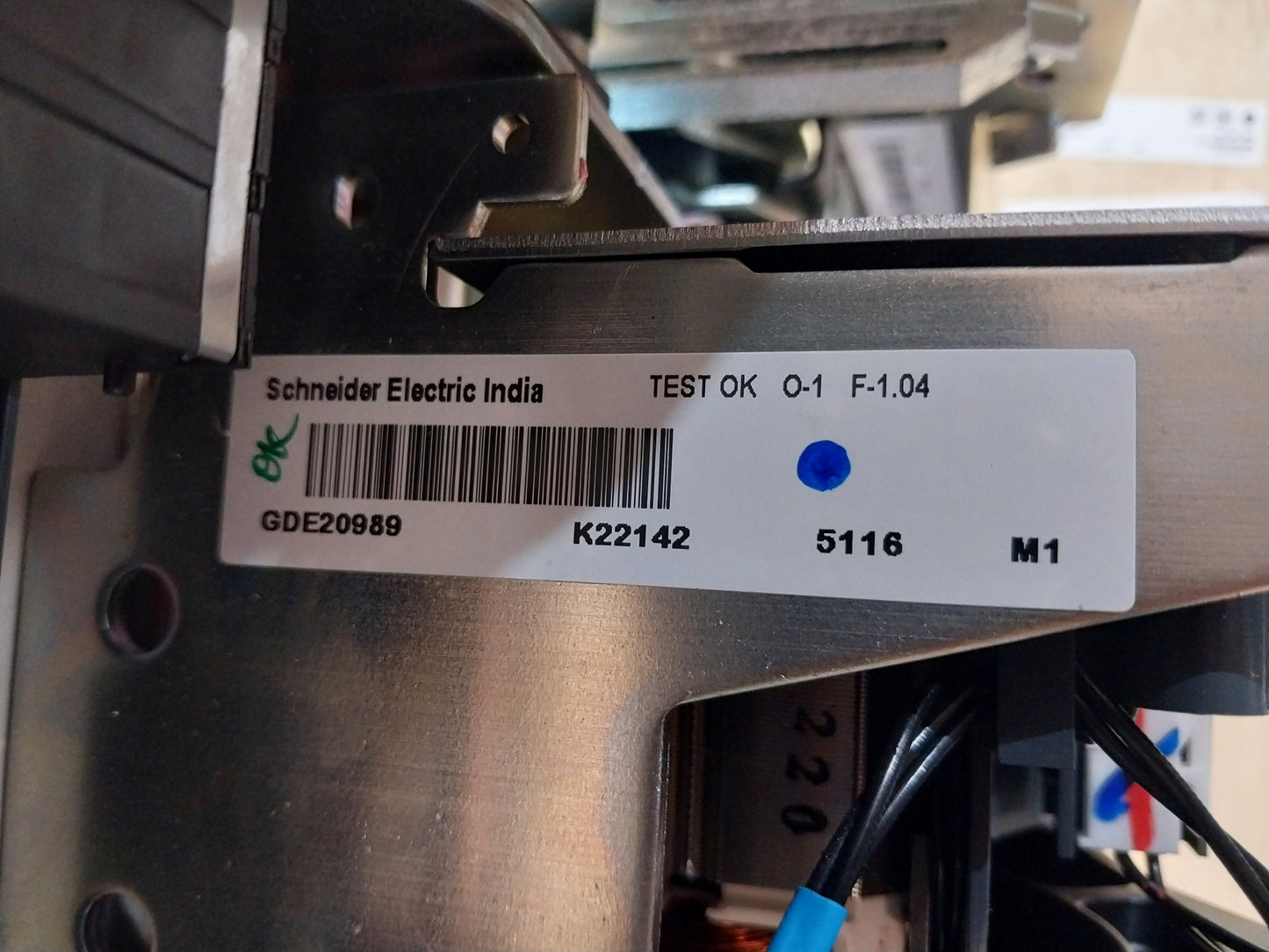 SCHNEIDER ELECTRIC NW10 H1 MASTERPACT CIRCUIT BREAKER 1000A 3 POLE