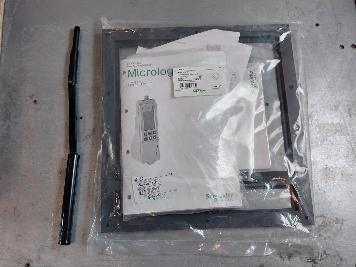 SCHNEIDER ELECTRIC NW10 H1 MASTERPACT CIRCUIT BREAKER 1000A 3 POLE