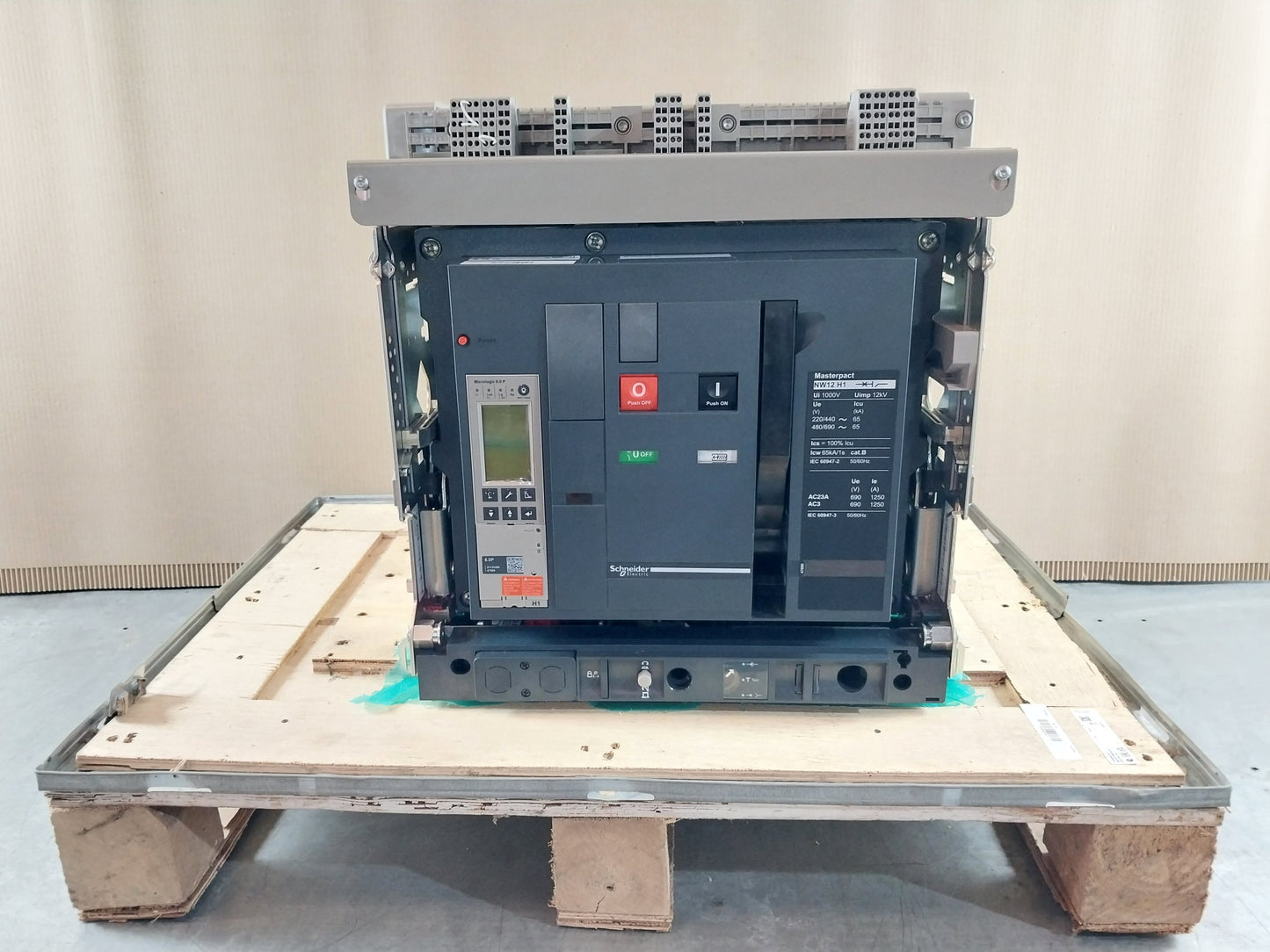 SCHNEIDER ELECTRIC NW12 H1 MASTERPACT CIRCUIT BREAKER 1250A 3 POLE
