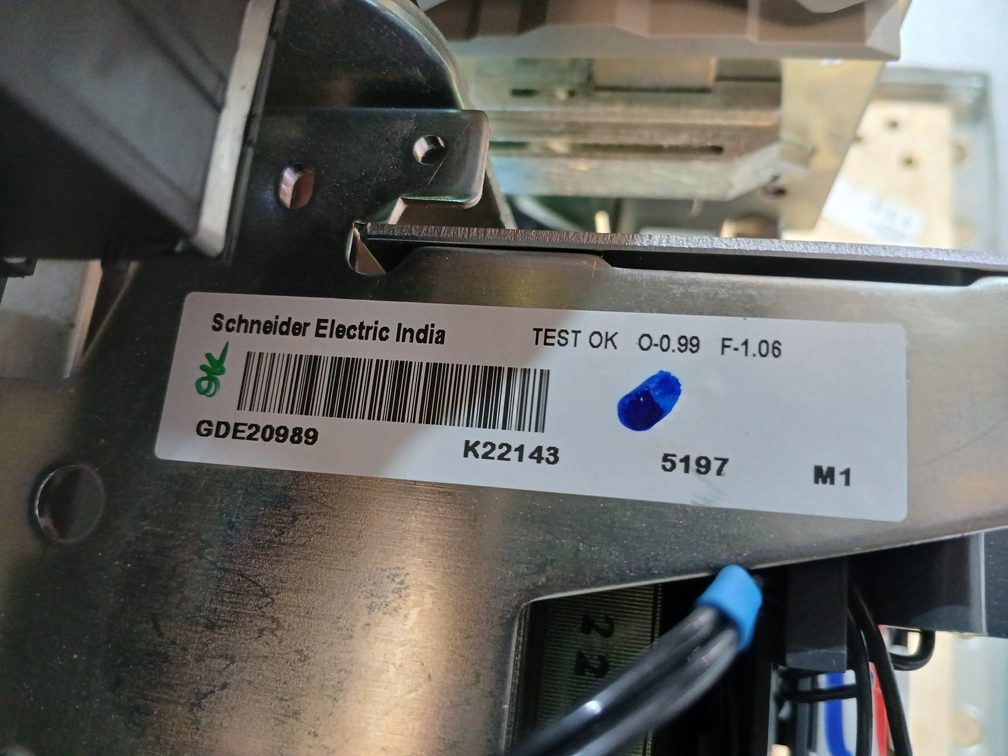 SCHNEIDER ELECTRIC NW12 H1 MASTERPACT CIRCUIT BREAKER 1250A 3 POLE