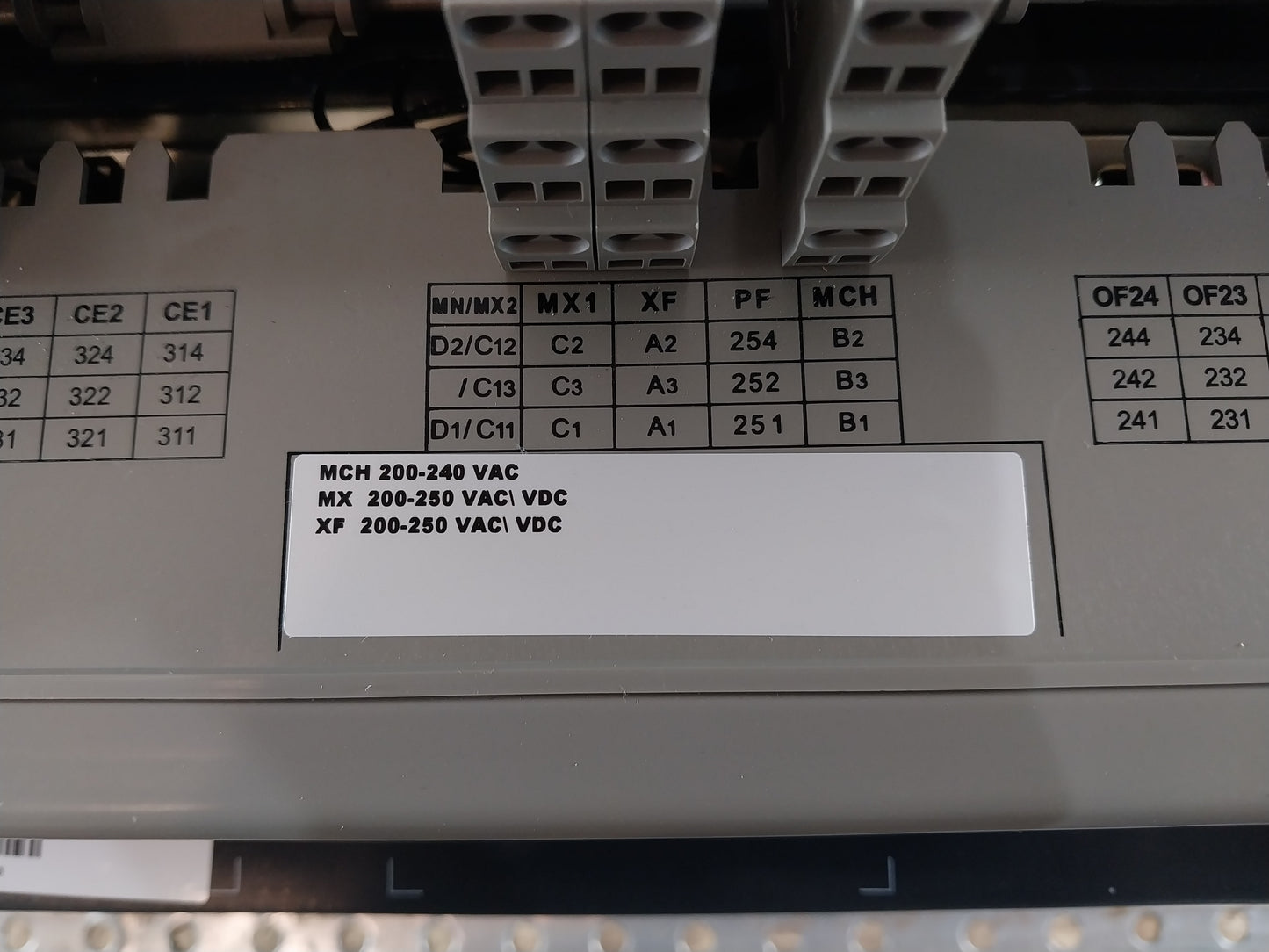 SCHNEIDER ELECTRIC NW12 H1 MASTERPACT CIRCUIT BREAKER 1250A 3 POLE