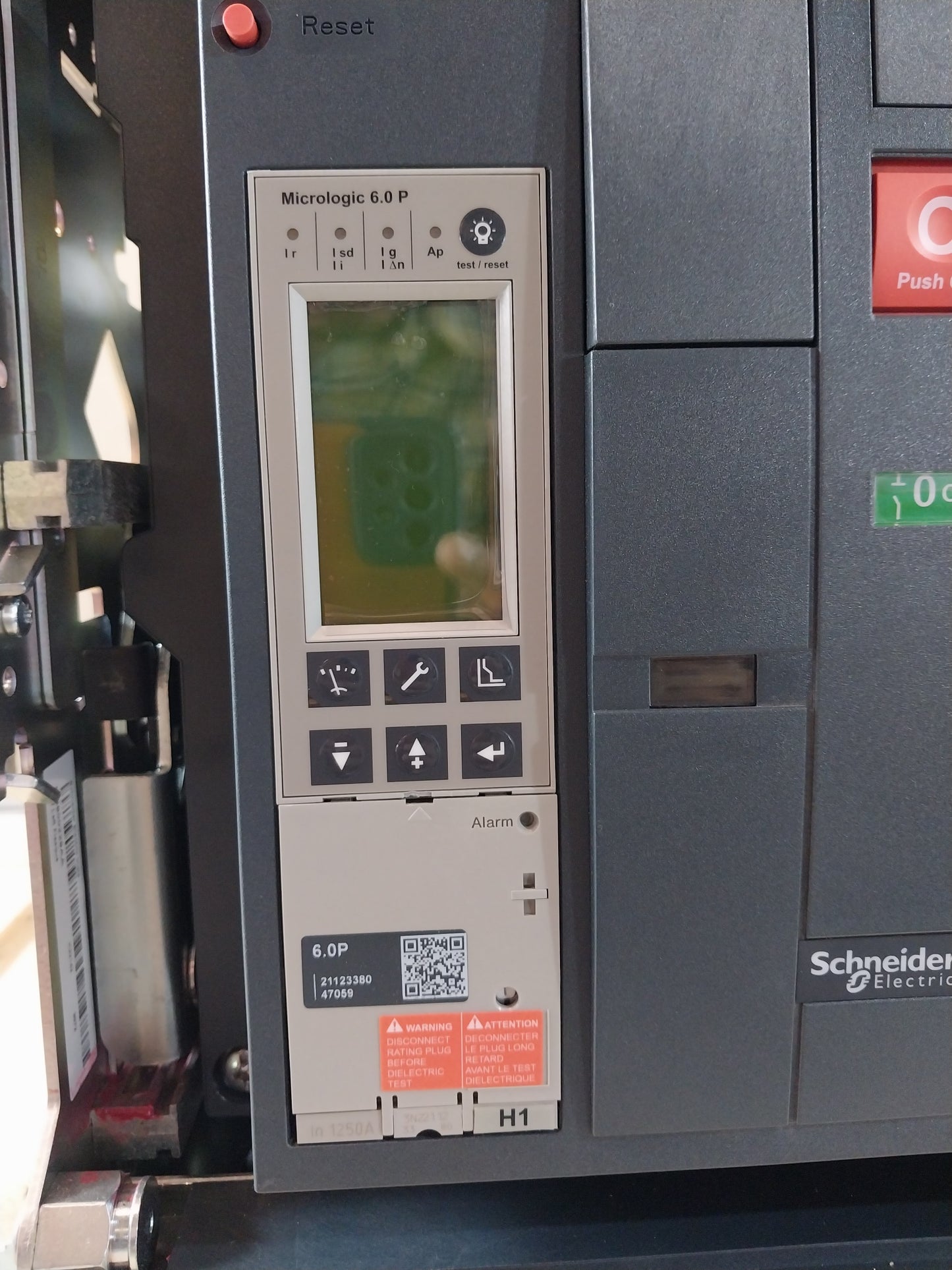 SCHNEIDER ELECTRIC NW12 H1 MASTERPACT CIRCUIT BREAKER 1250A 3 POLE