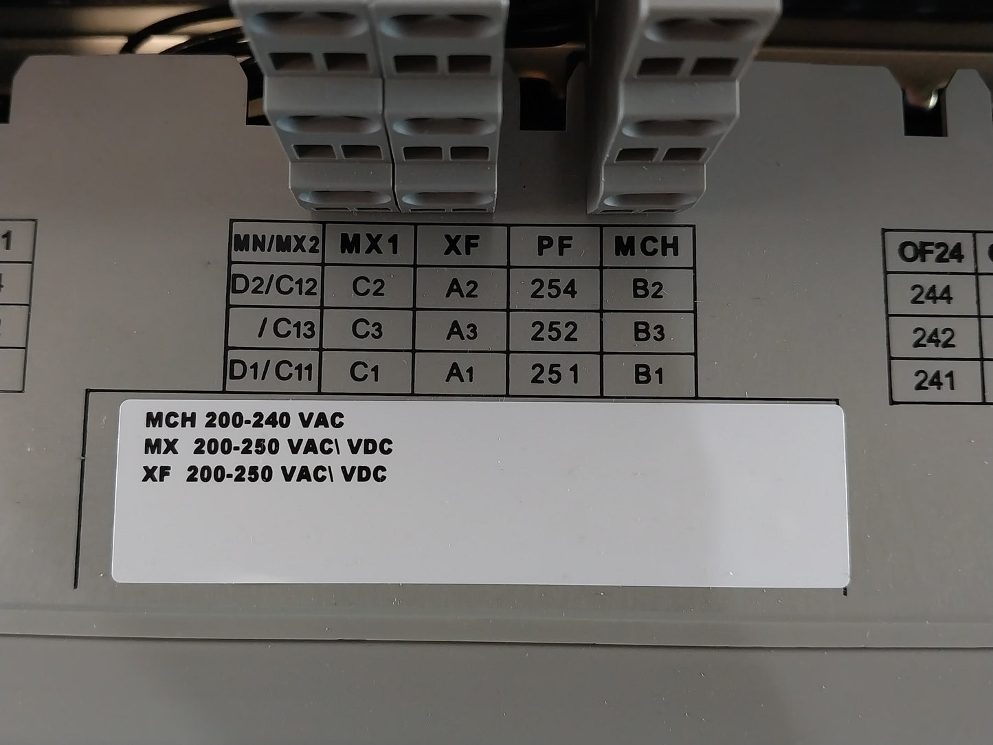SCHNEIDER ELECTRIC NW16 H1 MASTERPACT CIRCUIT BREAKER 1600A 3 POLE