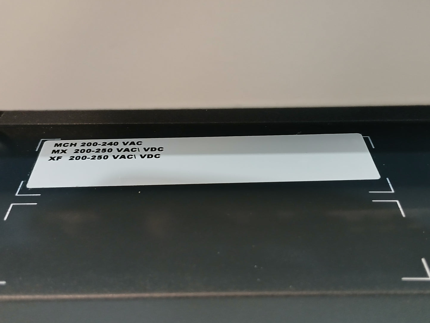 SCHNEIDER ELECTRIC NW16 H1 MASTERPACT CIRCUIT BREAKER 1600A 3 POLE
