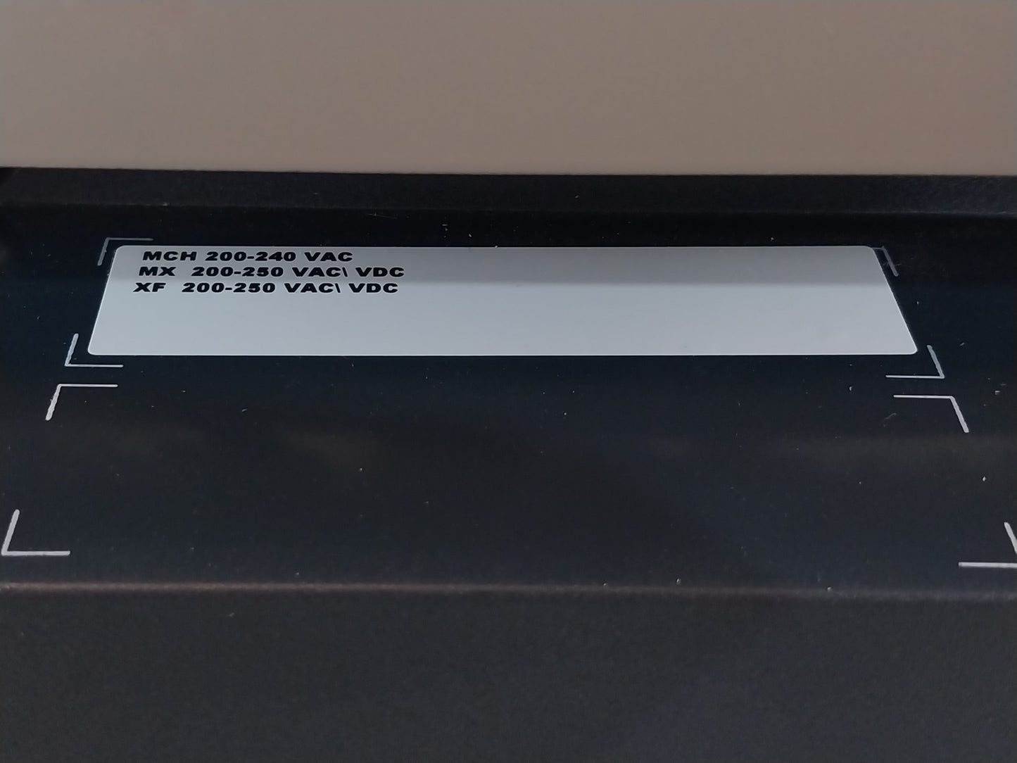 SCHNEIDER ELECTRIC NW16 H1 MASTERPACT CIRCUIT BREAKER 1600A 3 POLE