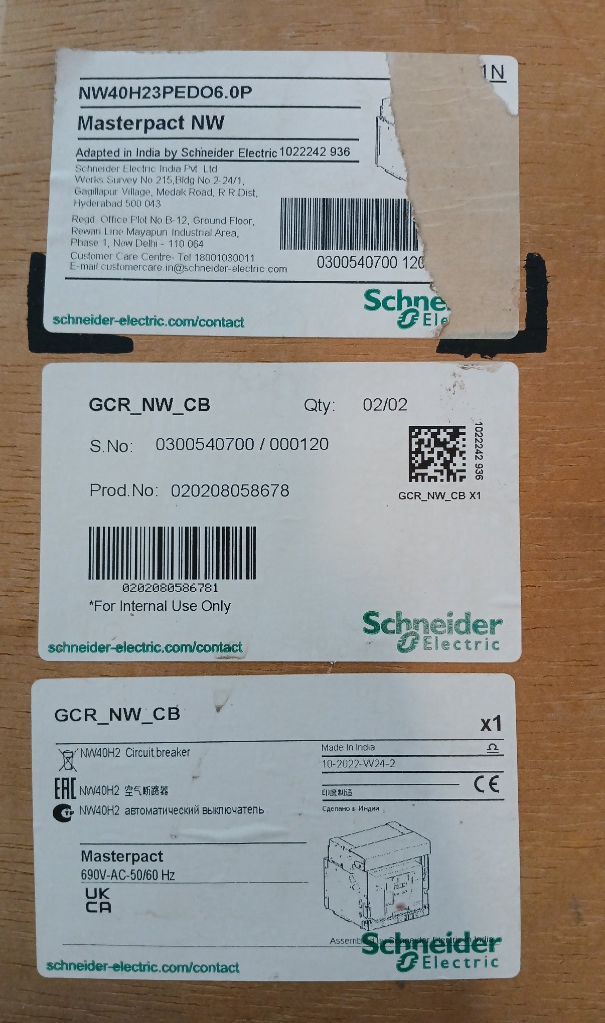 SCHNEIDER ELECTRIC NW40 H2 MASTERPACT AIR CIRCUIT BREAKER 4000A 3 POLE