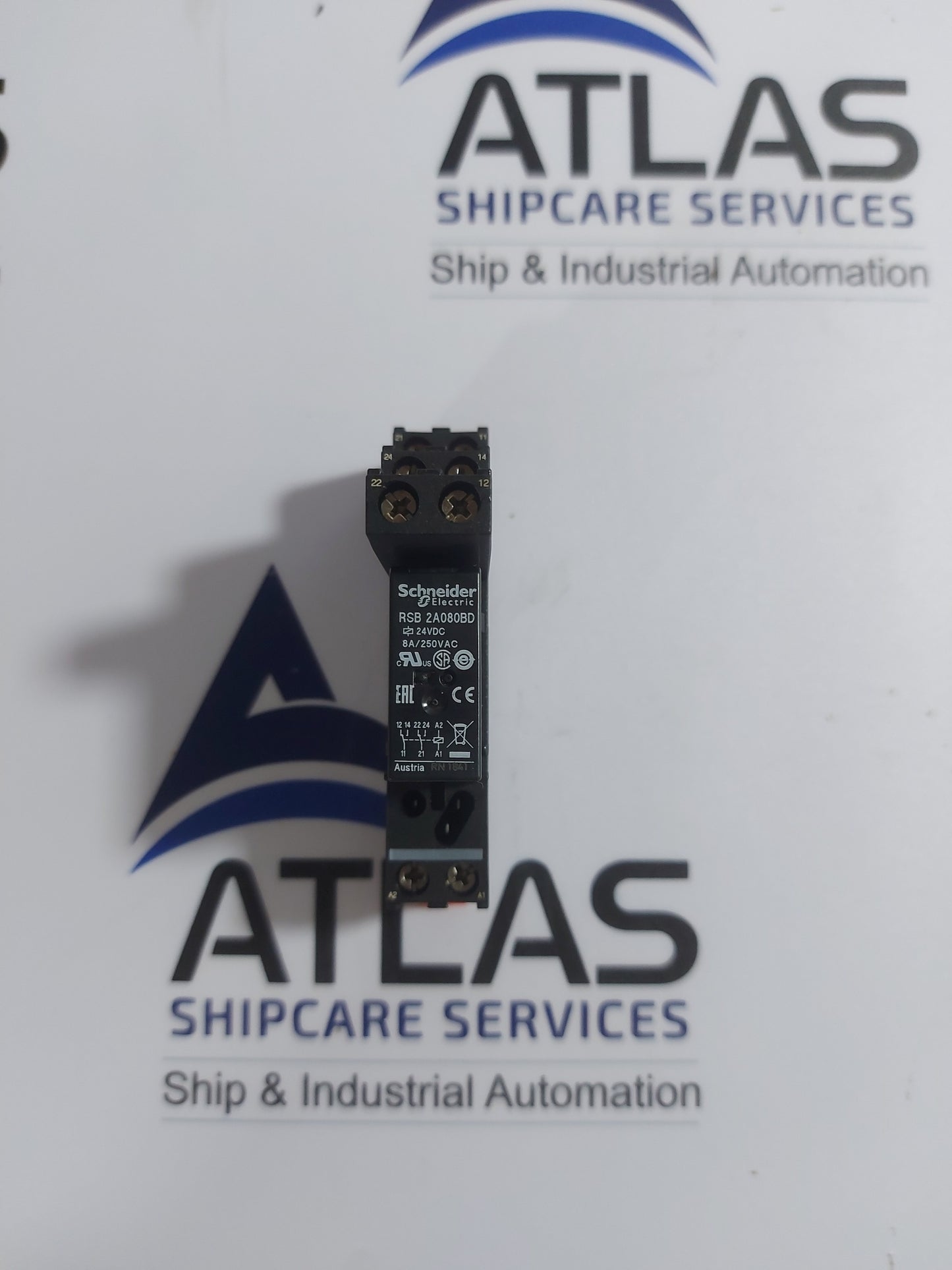 SCHNEIDER ELECTRIC RSZE1S48M RELAY WITH SOCKET BASE 10A 250V