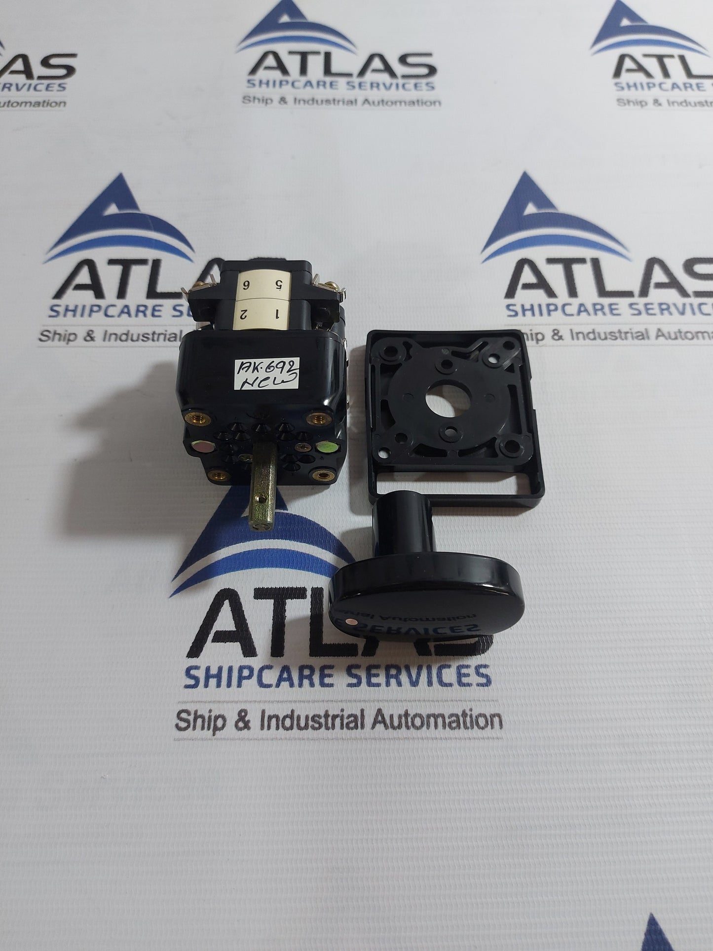 SEIKO ELECTRIC YBN-104 VK CONTROL SWITCH 600V 10A CONT