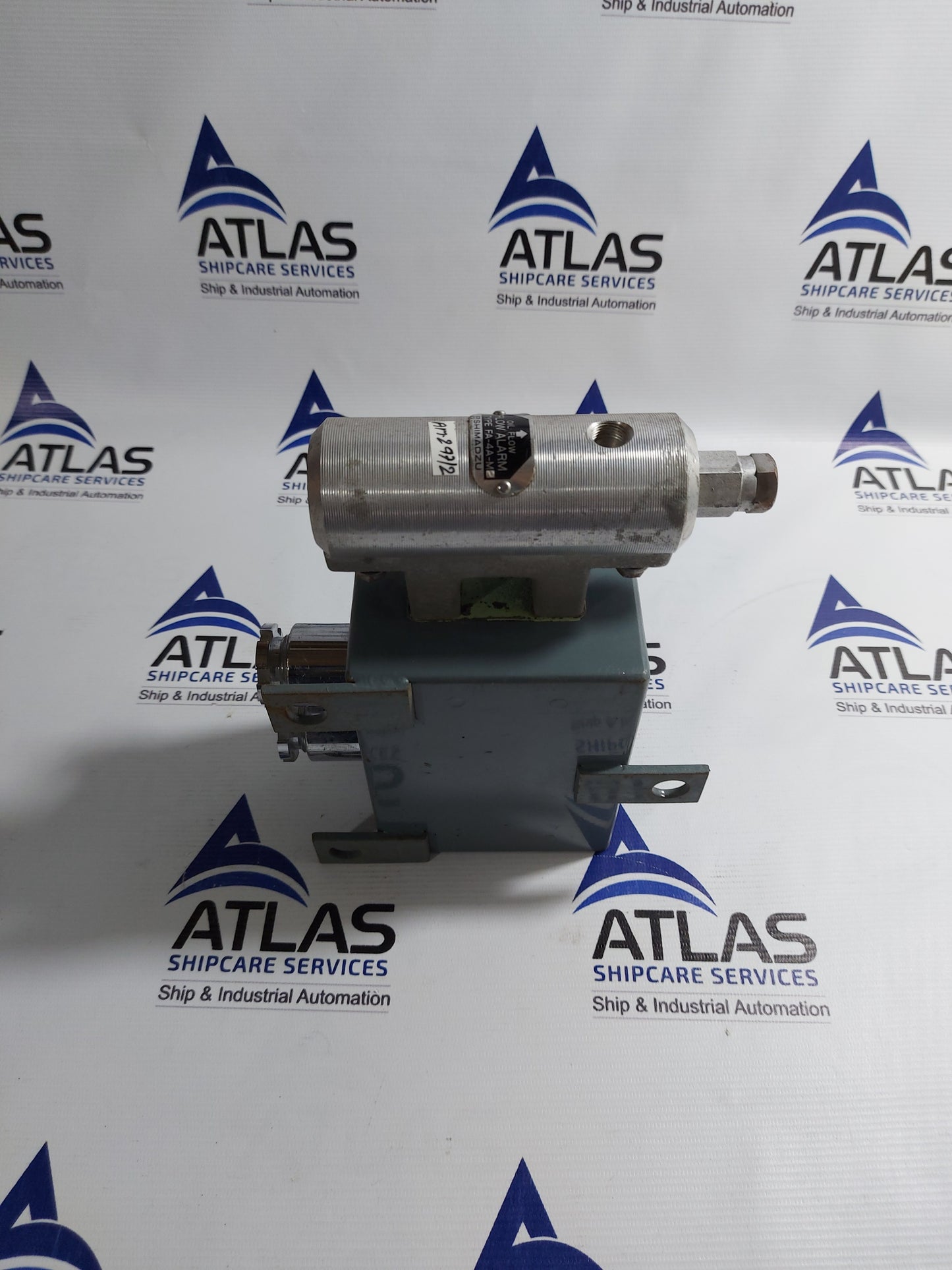 SHIMADZU FA-4A-MM5D OIL FLOW ALARM