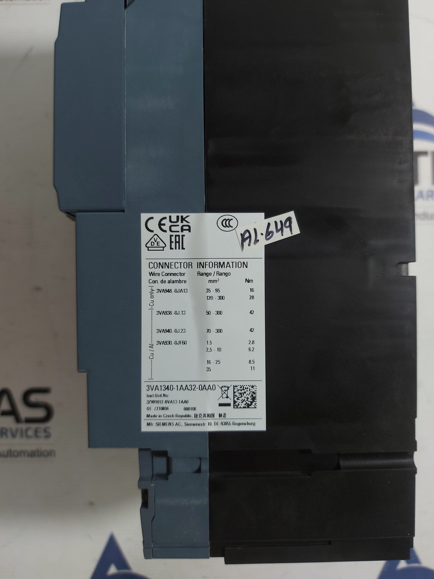 SIEMENS 3VA1340-1AA32-0AA0 LOAD BREAK SWITCH