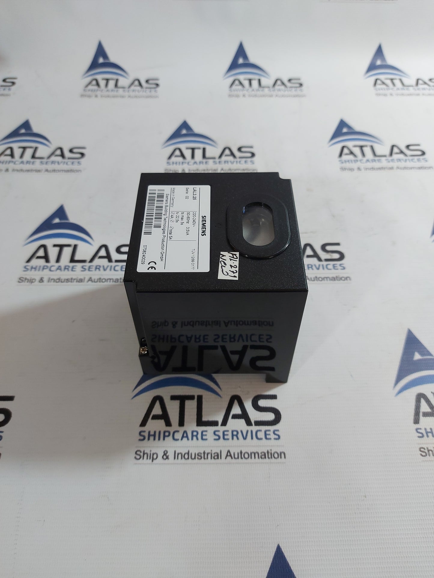 SIEMENS LAL3.25 SERIE 02 BURNER CONTROLLER 220-240V~ 50-60Hz 3,5VA