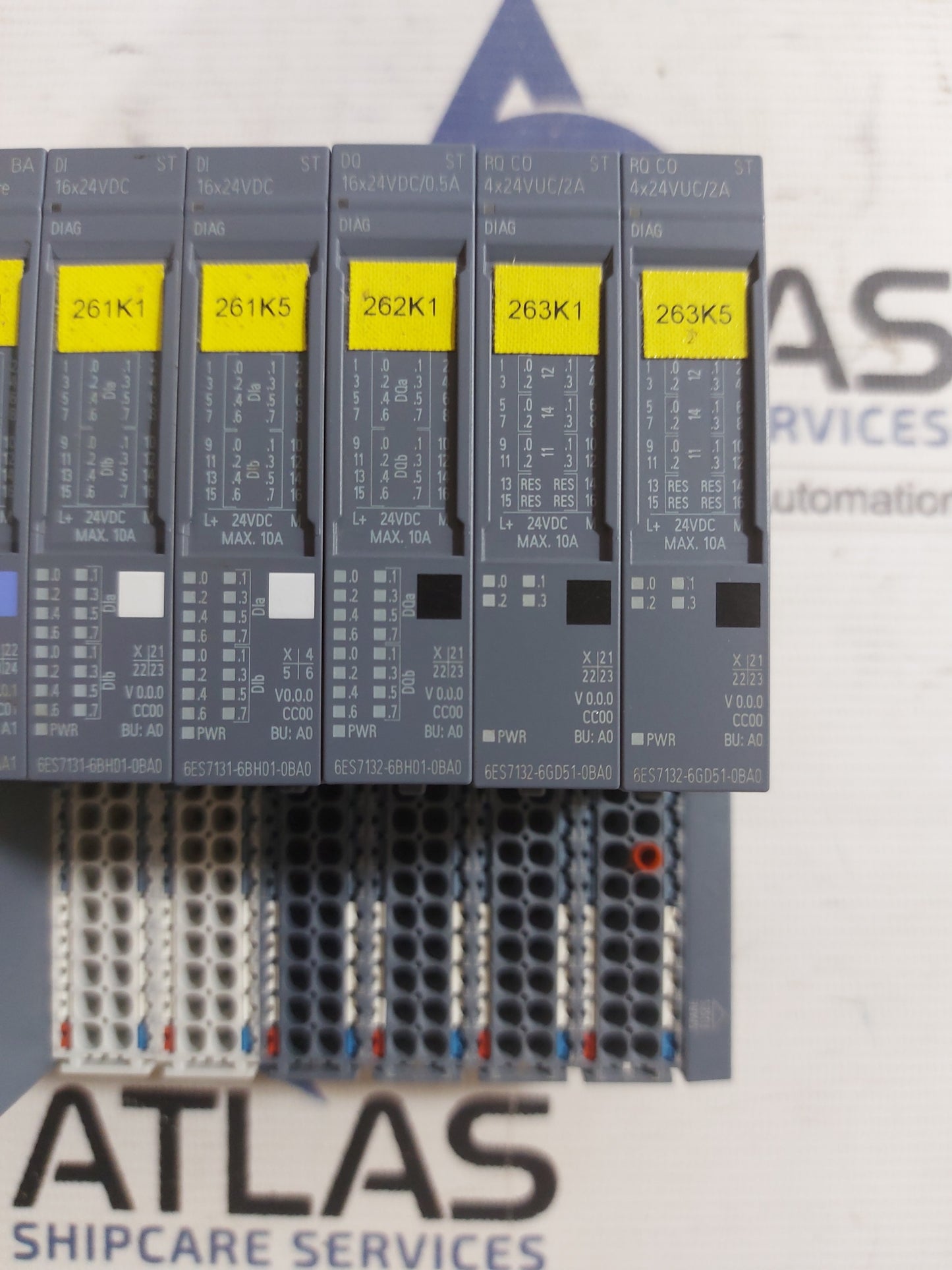 SIEMENS SIMATIC S7 6ES7 132-6DG51-0BA0 WITH 6ES7 193-6PA00-0AA0