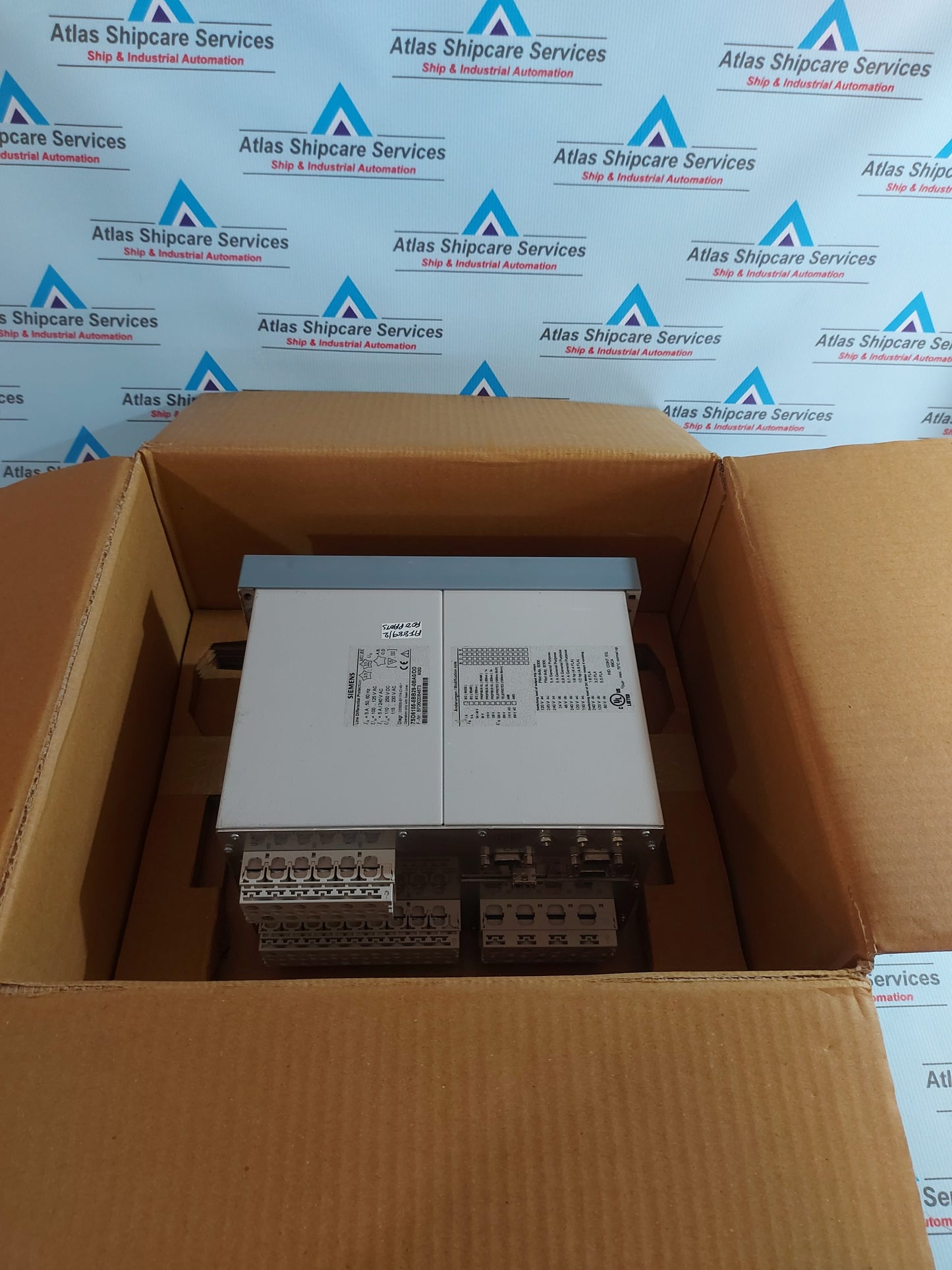 SIEMENS SIPROTEC 7SD6105-5BB29-0BA0/DD LINE DIFFERENTIAL PROTECTION RELAY