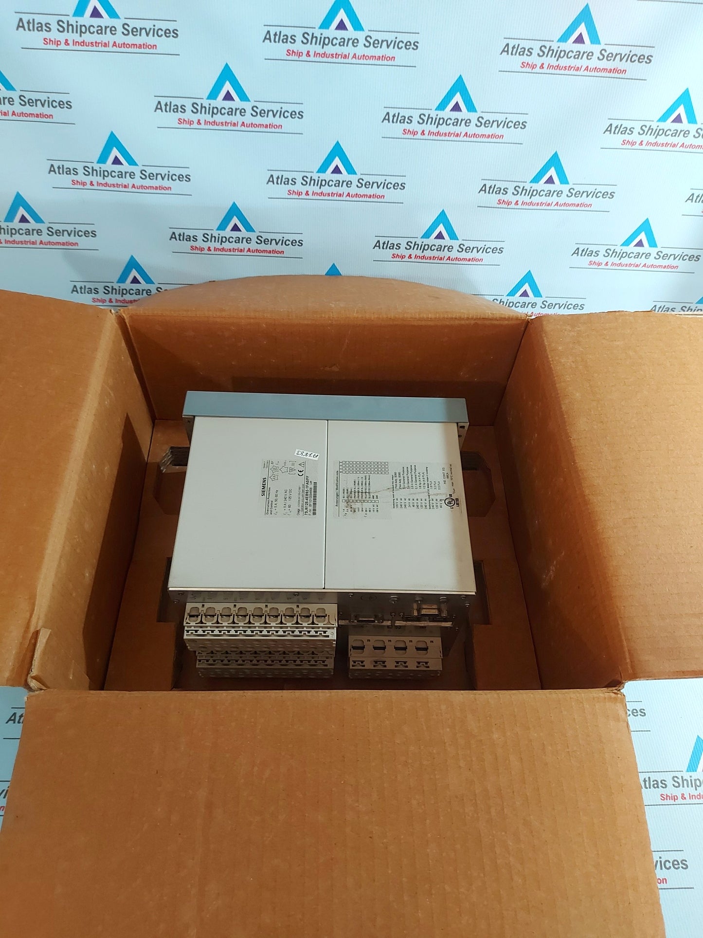 SIEMENS SIPROTEC 7SJ6125-4EB92-1FA0/FF OVERCURRENT PROTECTION AND CONTROL RELAY