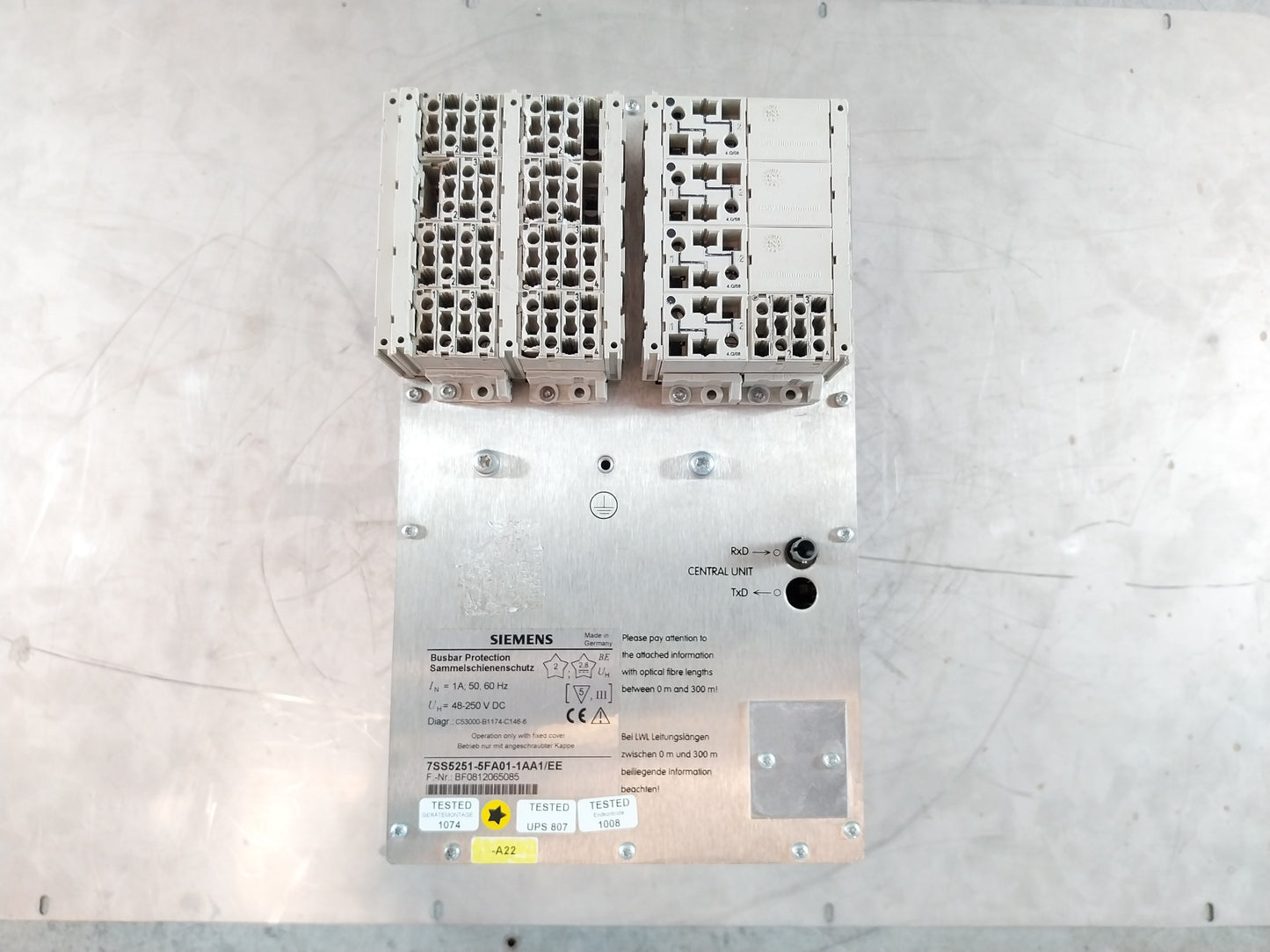 SIEMENS SIPROTEC 7SS52 BUSBAR PROTECTION 7SS5251-5FA01-1AA1/EE