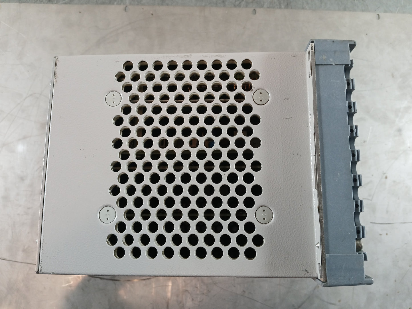 SIEMENS SIPROTEC 7SS52 BUSBAR PROTECTION 7SS5251-5FA01-1AA1/EE