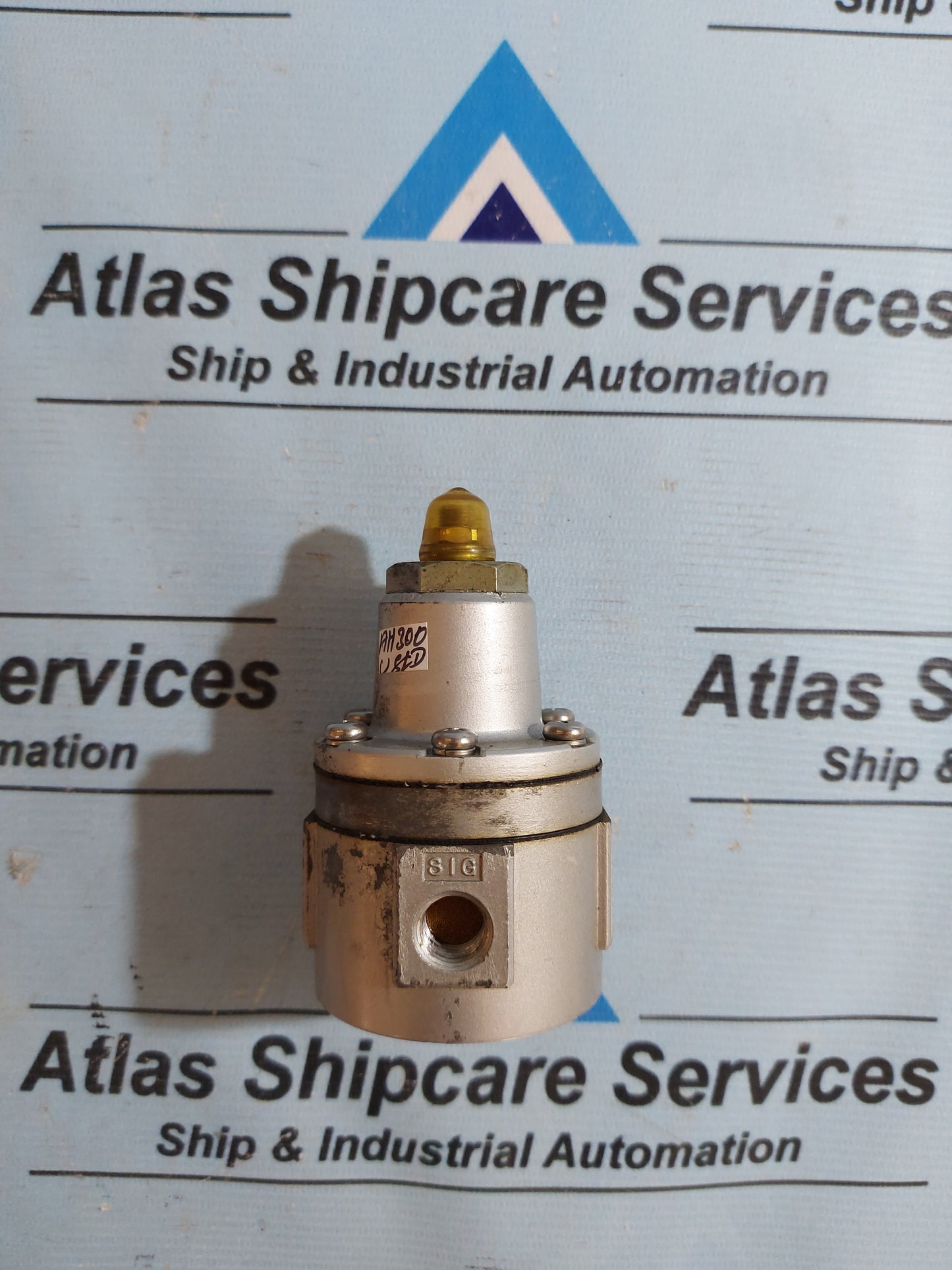 SMC IL201-02 LOCK-UP VALVE