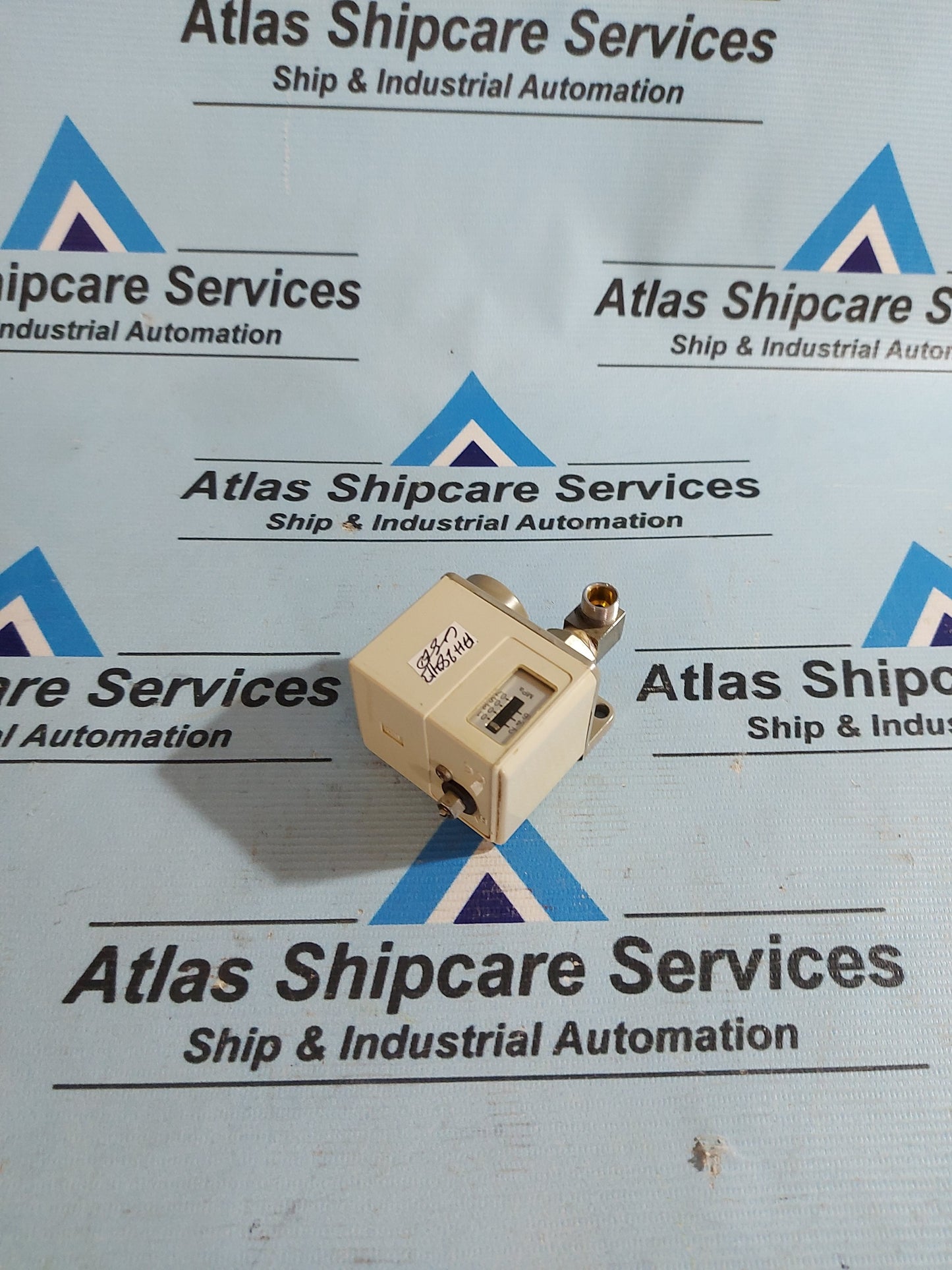 SMC IS3000-02 PRESSURE SWITCH 0.1 ~ 0.7MPa