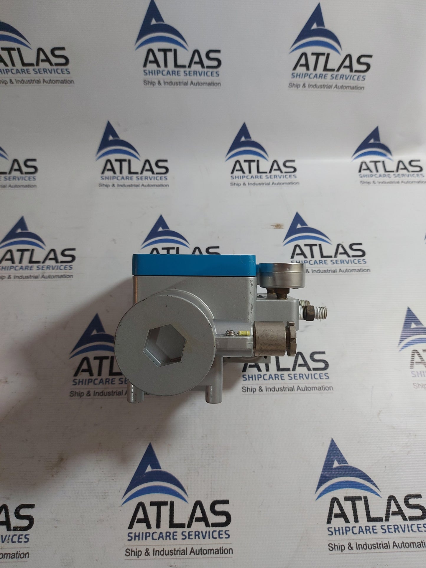 SMC IT600-010-OJ-X42 ELECTRO-PNEUMATIC TRUNSDUCER