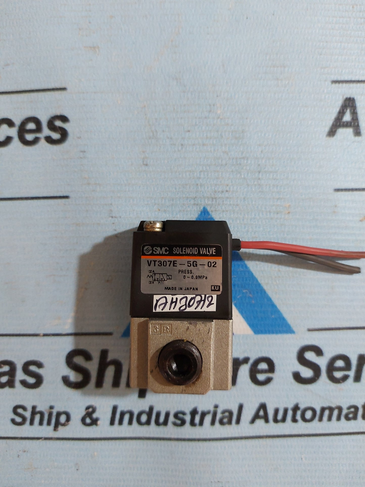 SMC VT307E-5G-02 SOLENOID VALVE