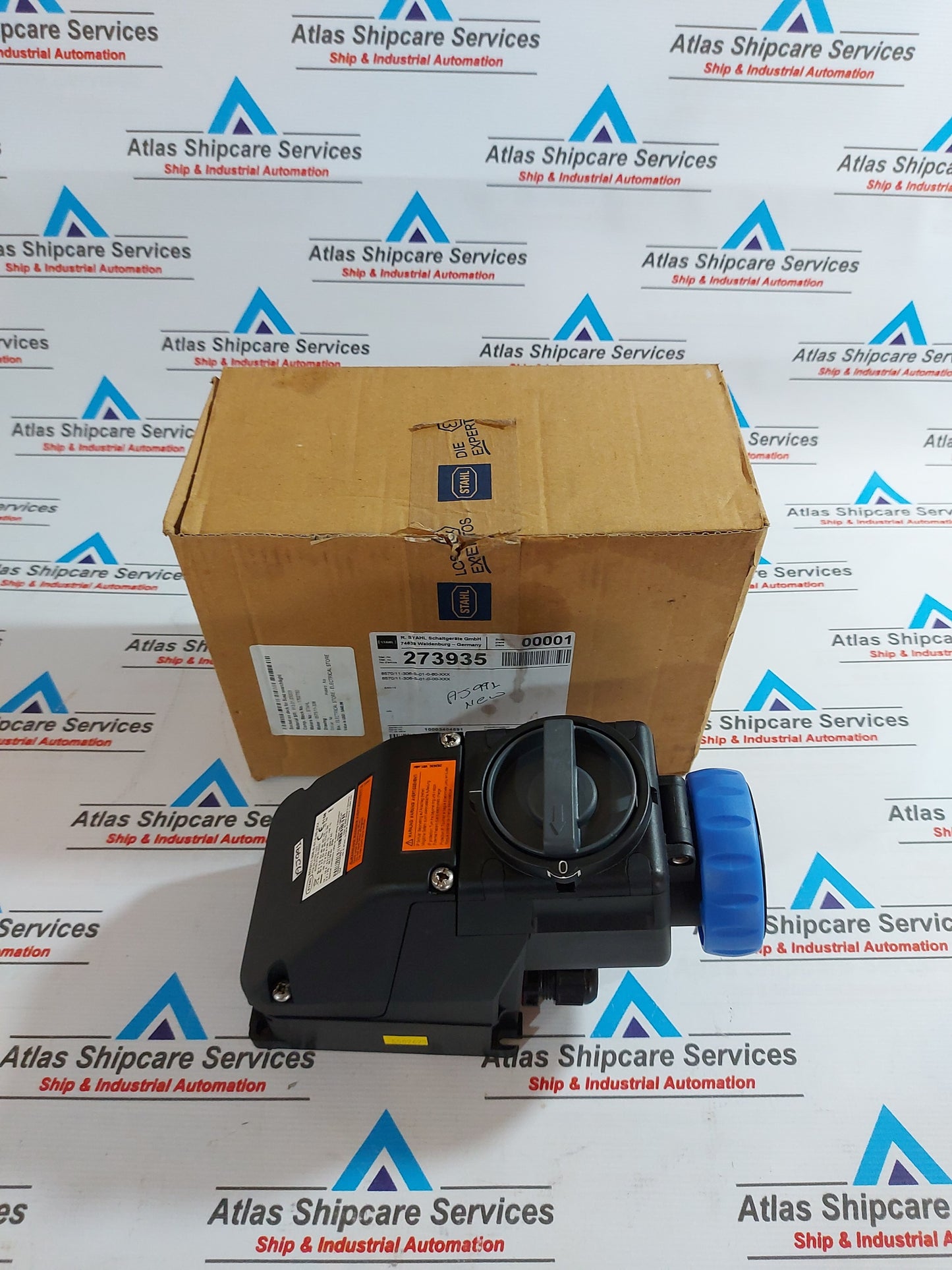 STAHL 8570/1.-306-S WALL-MOUNTING SOCKET 16A - 6h