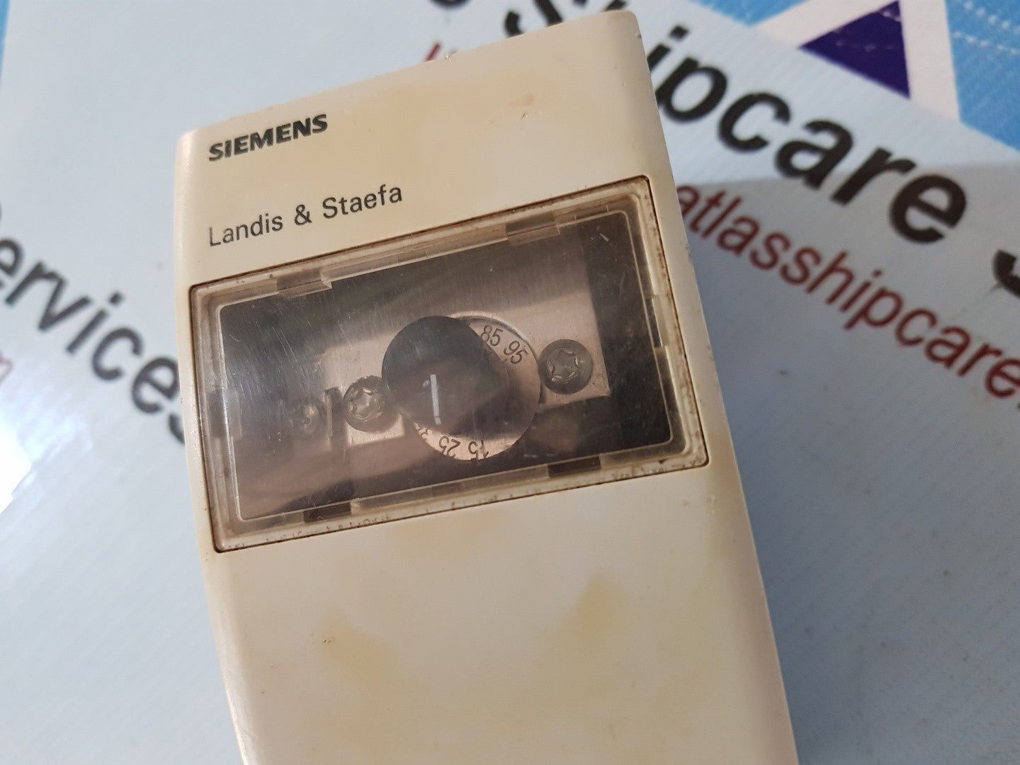 Siemens Landis & Staefa RAK112 0020M Thermostat