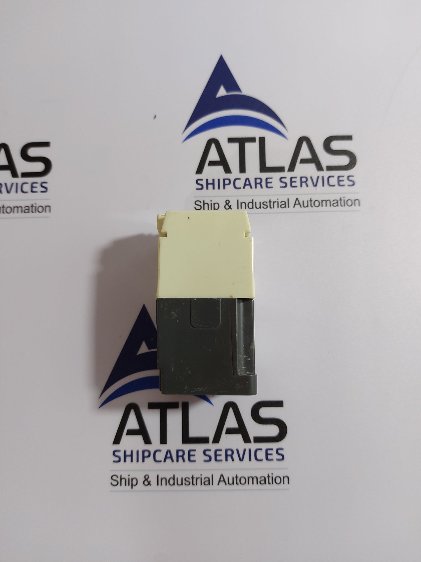 TELEMECANIQUE CA2-FN 122 CONTROL RELAY 10A 500V~