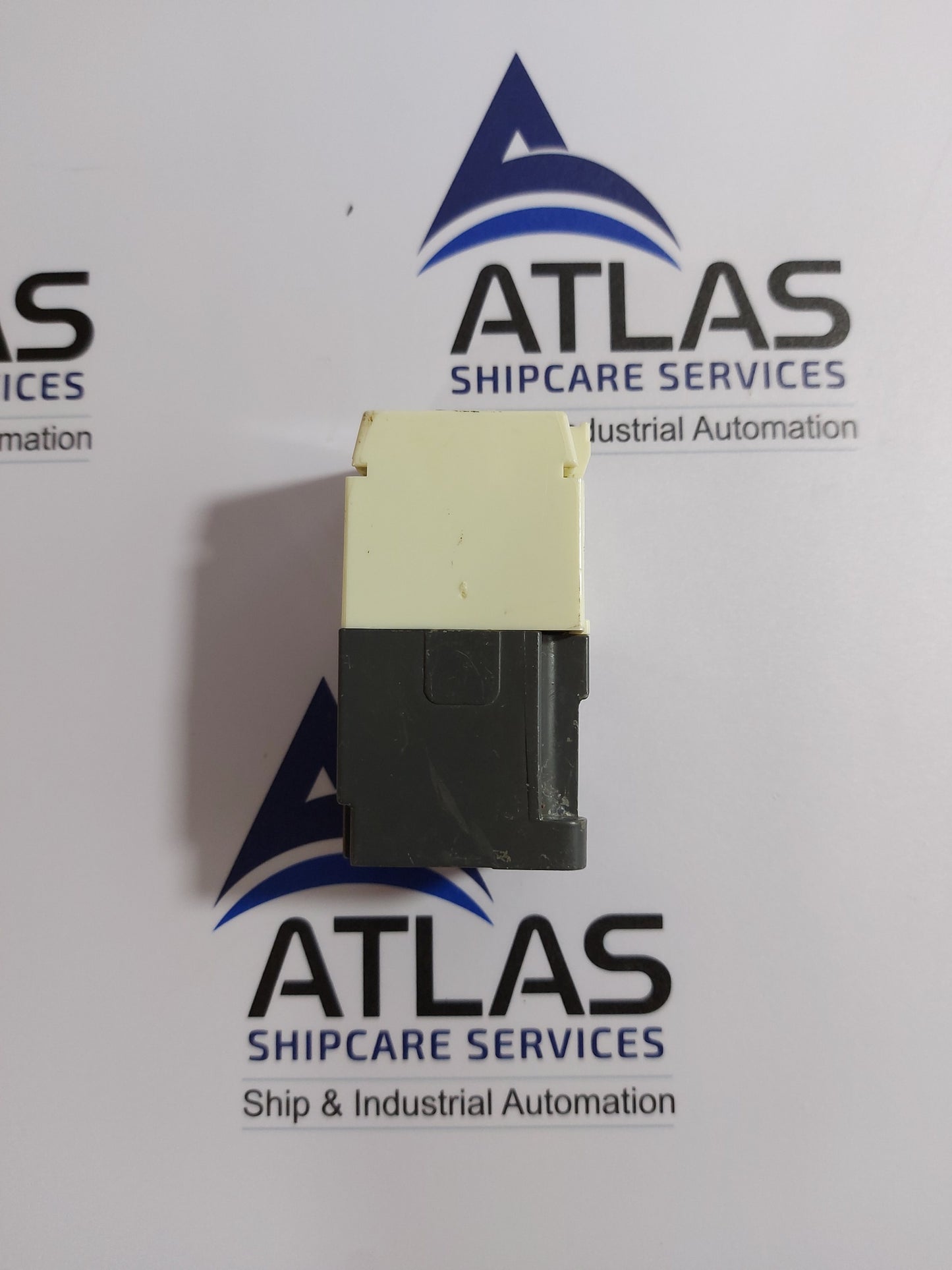 TELEMECANIQUE CA2-FN 122 CONTROL RELAY 10A 500V~