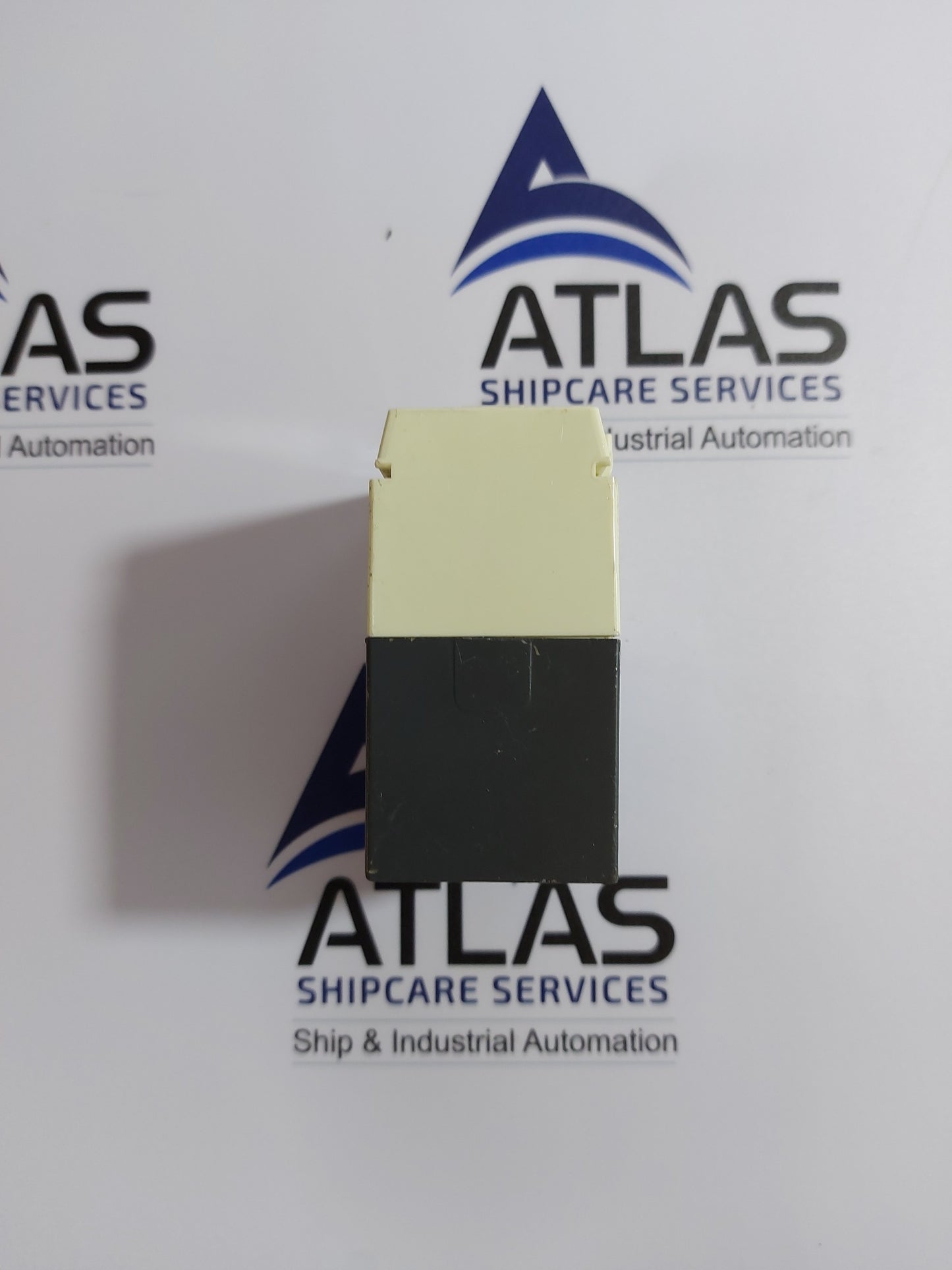 TELEMECANIQUE CA2-FN 144 CONTROL RELAY 24V 60Hz
