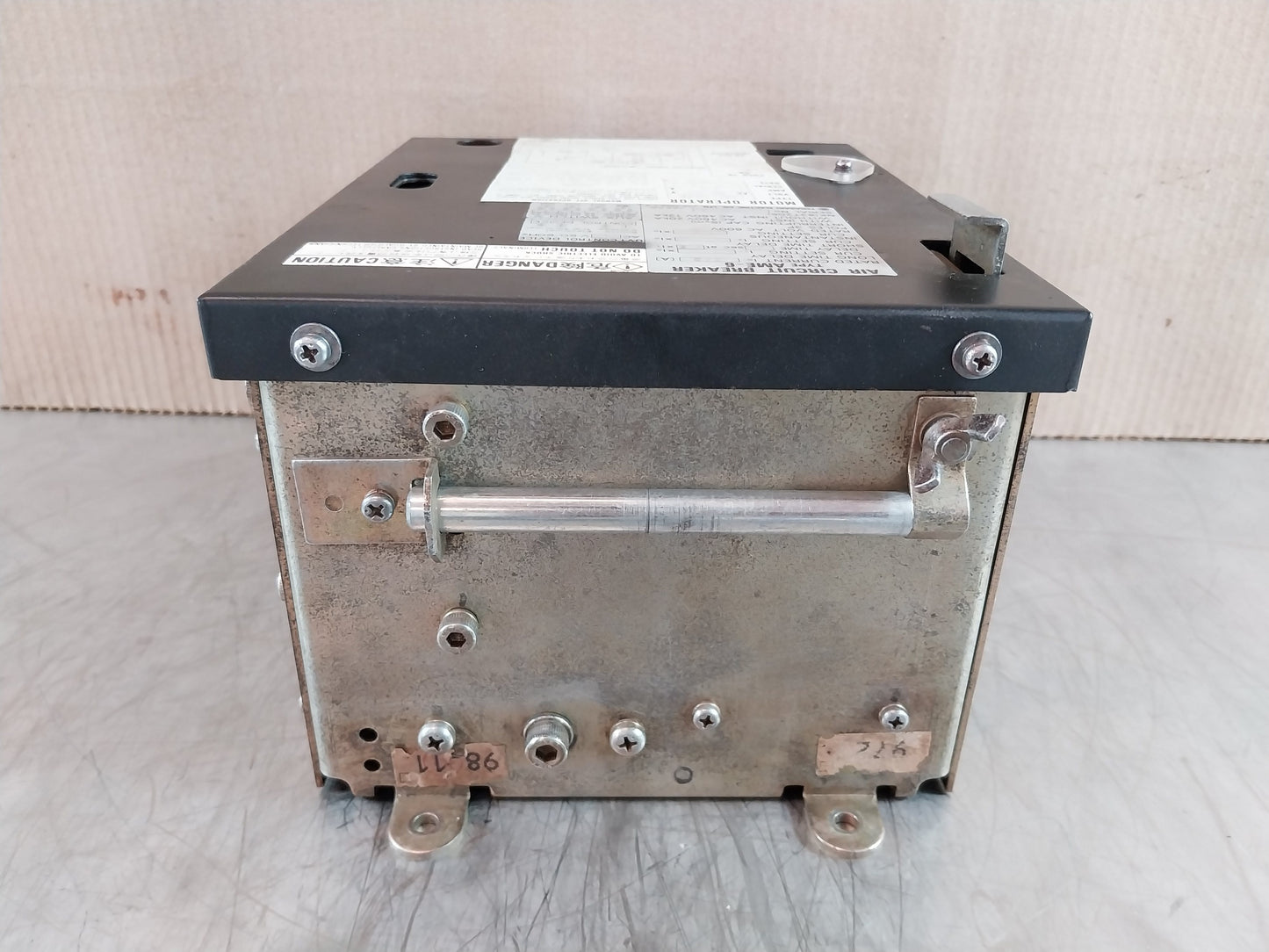 TERASAKI AME-6 AIR CIRCUIT BREAKER