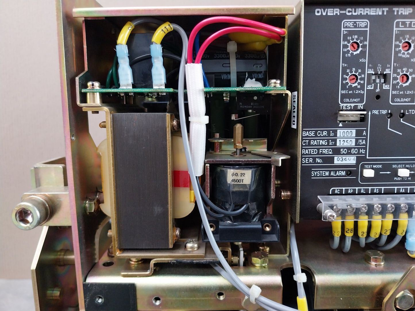 TERASAKI AT12 TEMPOWER 3 POLE AIR CIRCUIT BREAKER 1250A