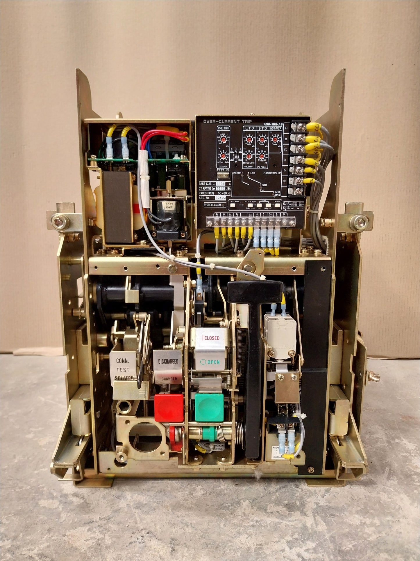 TERASAKI TEMBREAK AT12 AIR CIRCUIT BREAKER 3 POLE 1250A