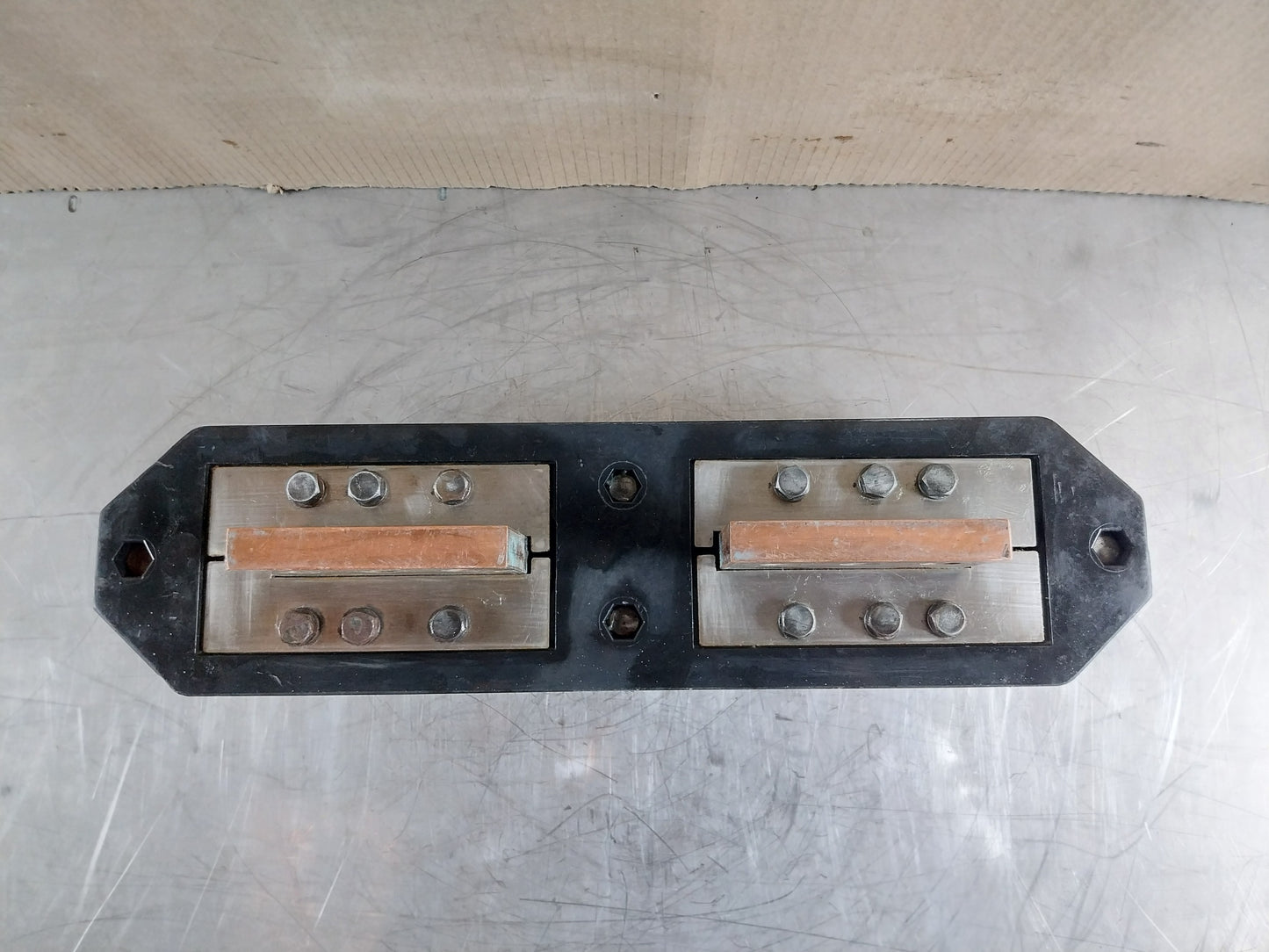 TERMINAL WITH JAW CONTACT ASSEMBLY FOR TERASAKI AT-25 ACB
