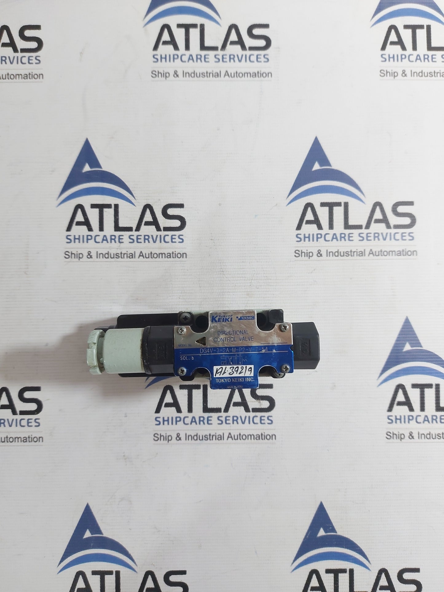 TOKYO KEIKI DG4V-3-2A-M-P2-V-7-54 DIRECTIONAL CONTROL VALVE