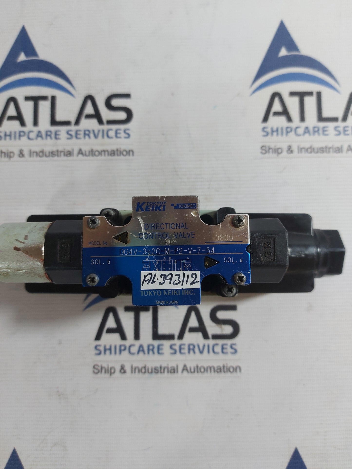 TOKYO KEIKI DG4V-3-2C-M-P2-V-7-54 DIRECTIONAL CONTROL VALVE