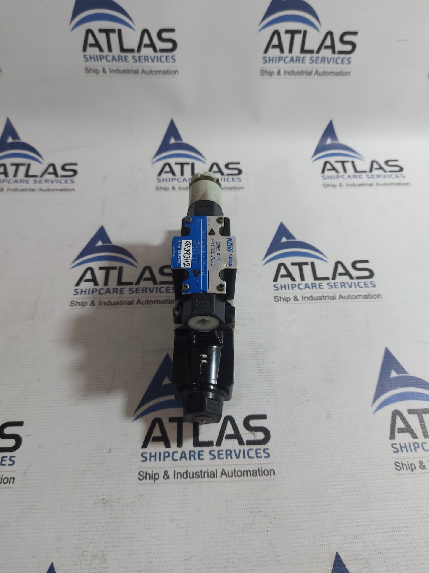 TOKYO KEIKI DG4V-3-2C-M-P2-V-7-54 DIRECTIONAL CONTROL VALVE