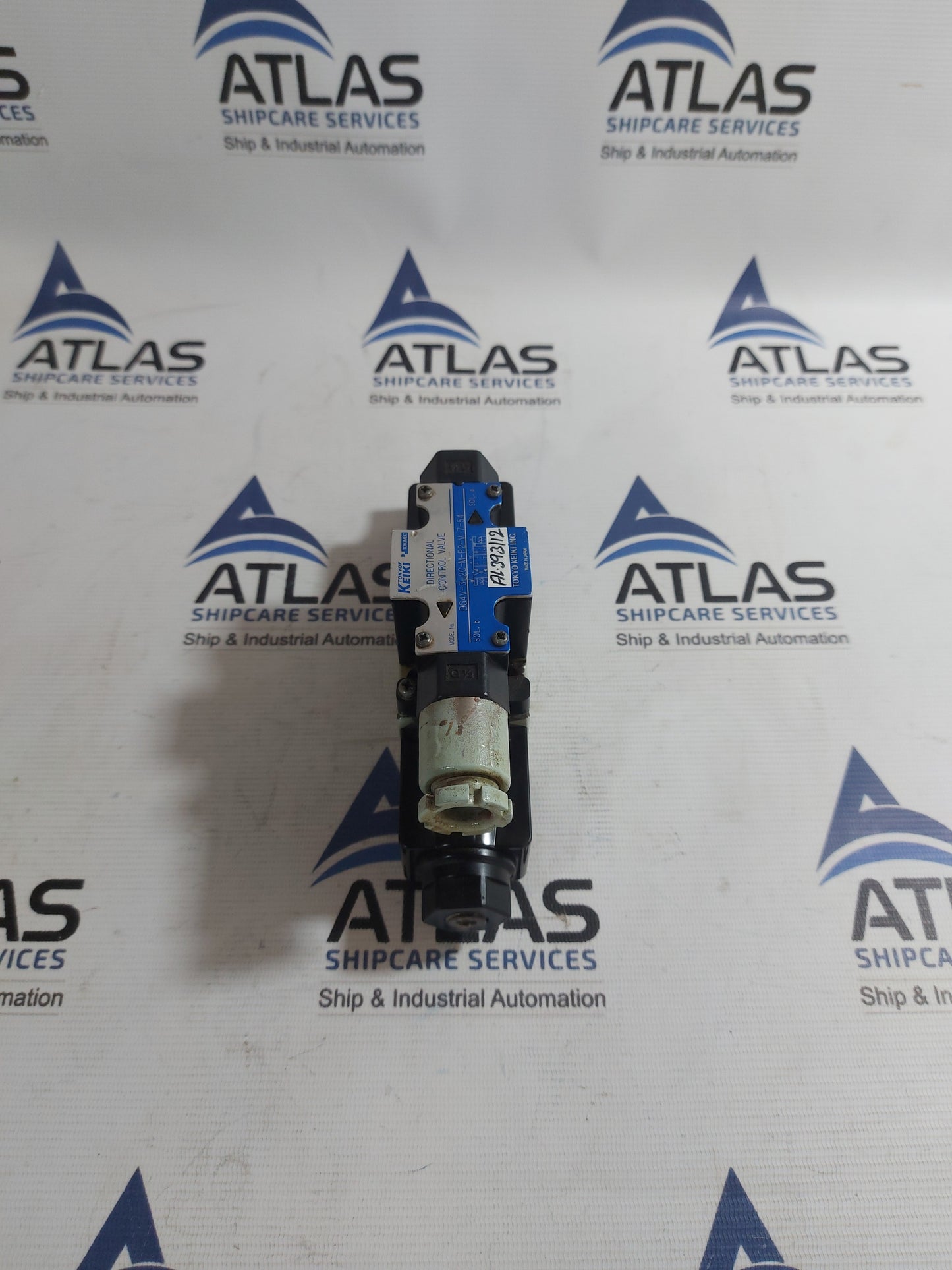TOKYO KEIKI DG4V-3-2C-M-P2-V-7-54 DIRECTIONAL CONTROL VALVE